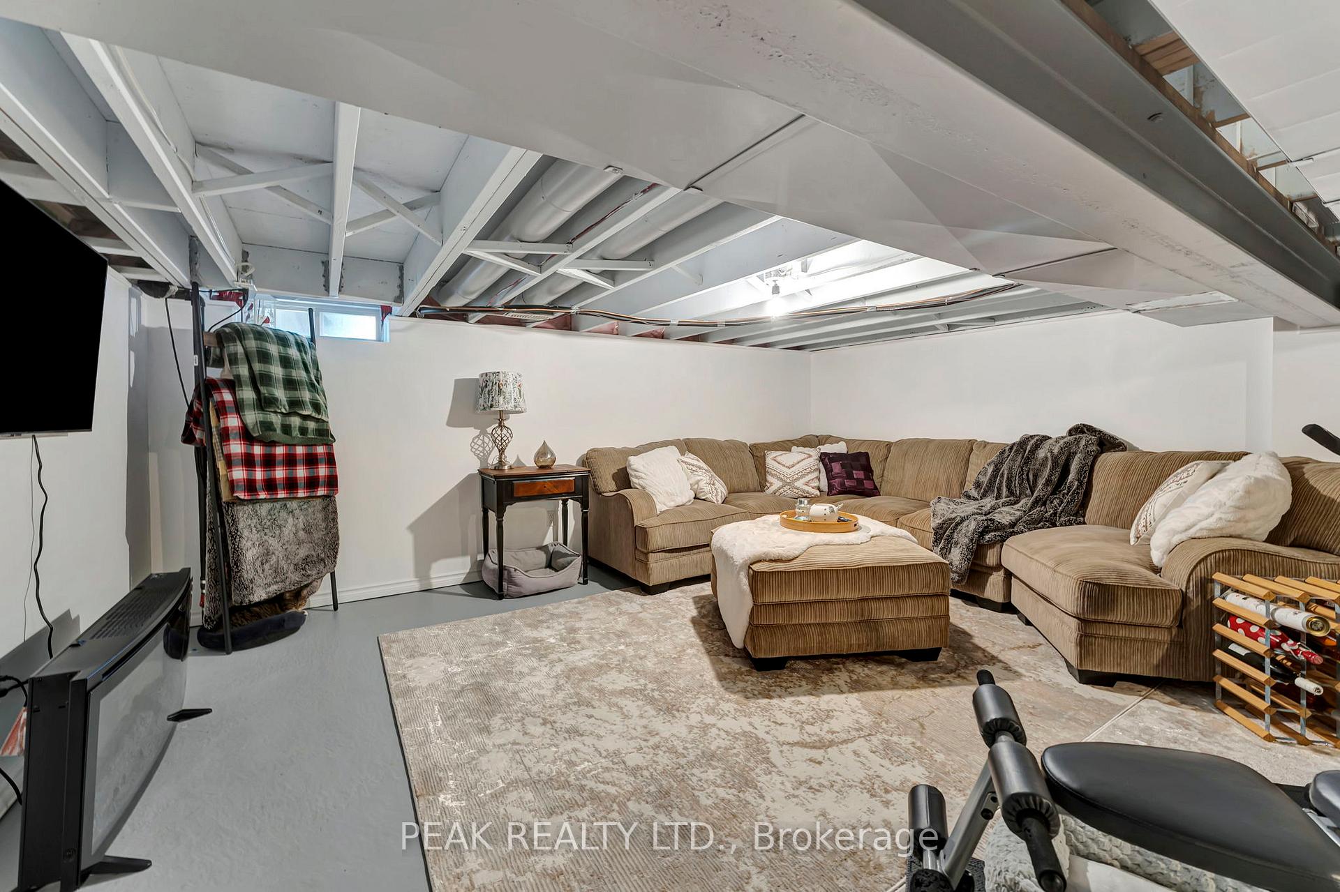 Photo 26 of Unit 33, 80 Willow Street, Brant, Paris — HOMEH