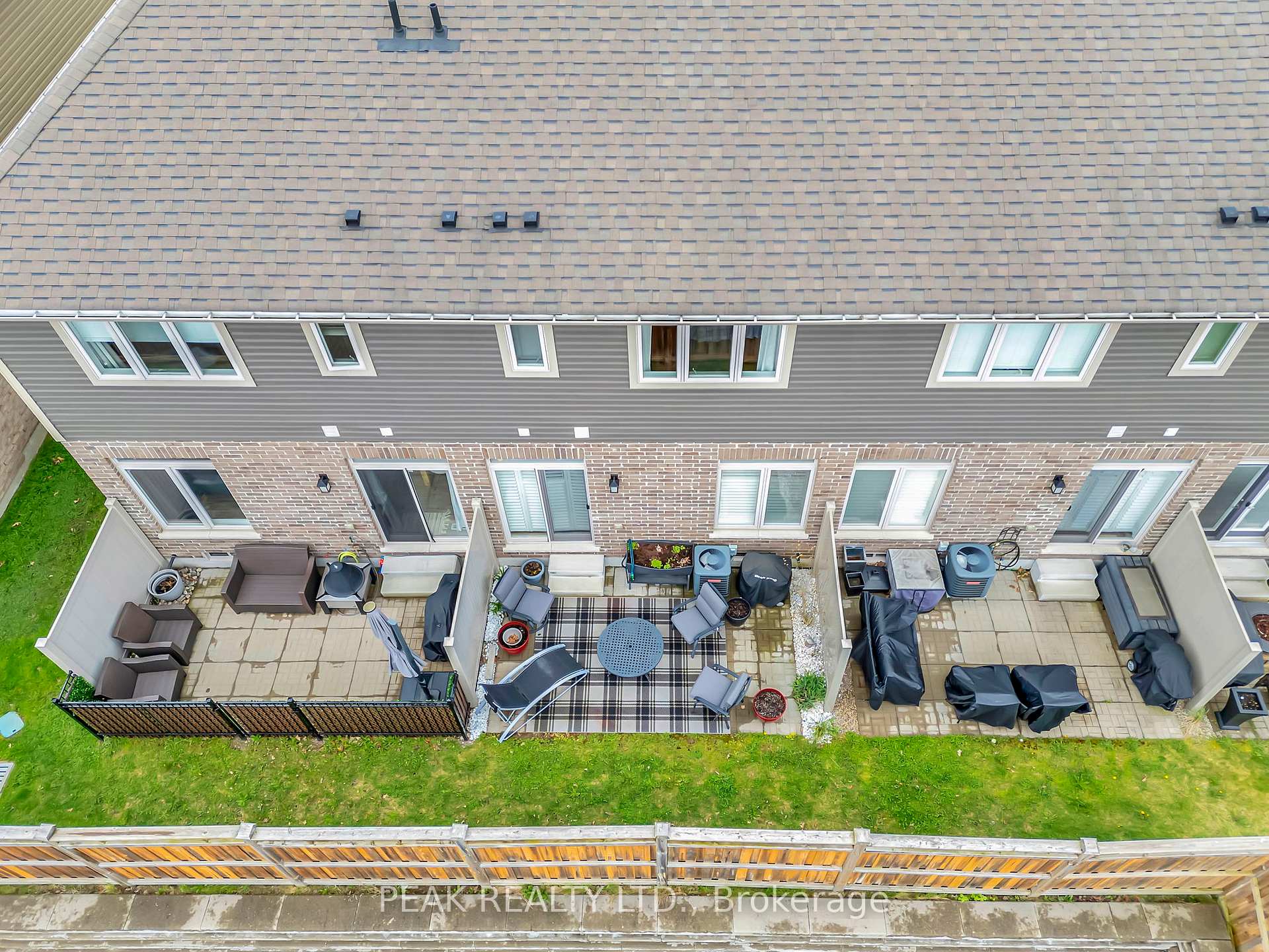 Photo 33 of Unit 33, 80 Willow Street, Brant, Paris — HOMEH