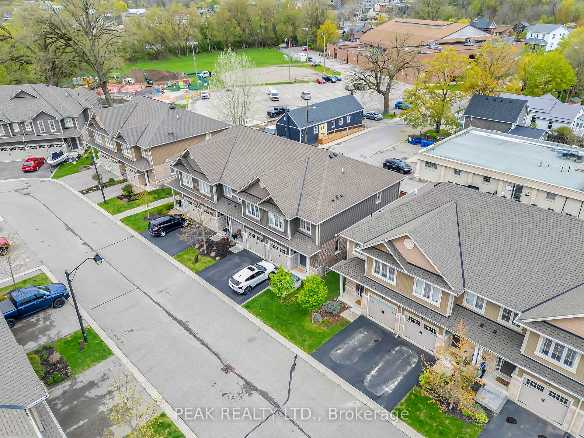Photo 35 of Unit 33, 80 Willow Street, Brant, Paris — HOMEH