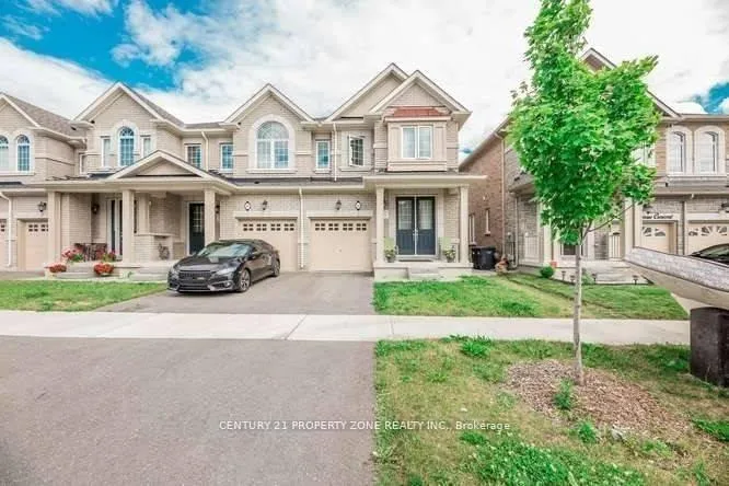 Front of 30 Pennycross Crescent