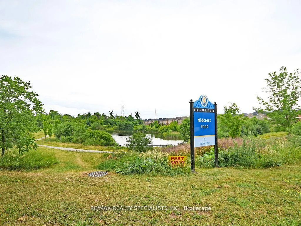 Photo 33 of 42 Midcrest Circle, Brampton, Credit Valley — HOMEH