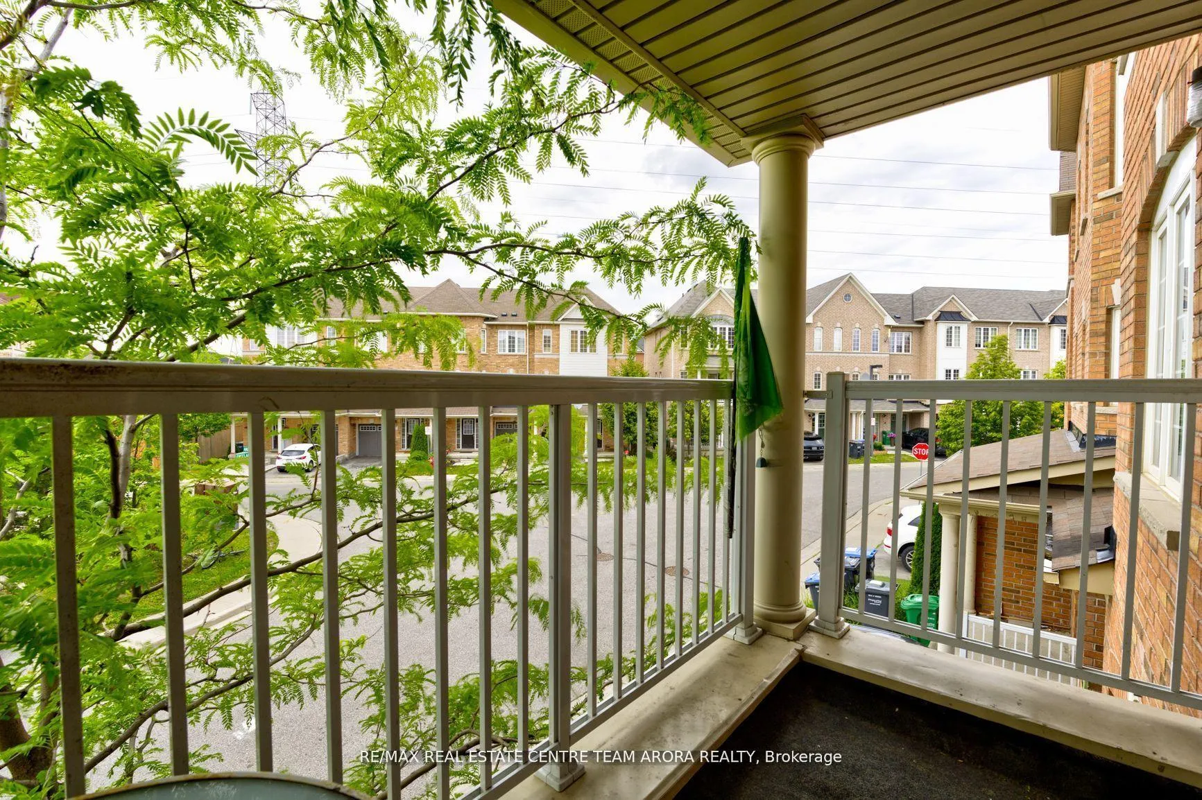 Photo 34 of 7 Freeland Hollow, Brampton, Bram West — HOMEH