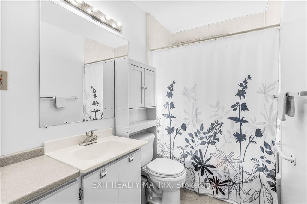 Photo 14 of 945 Queen Street, Champlain, L'Orignal — HOMEH