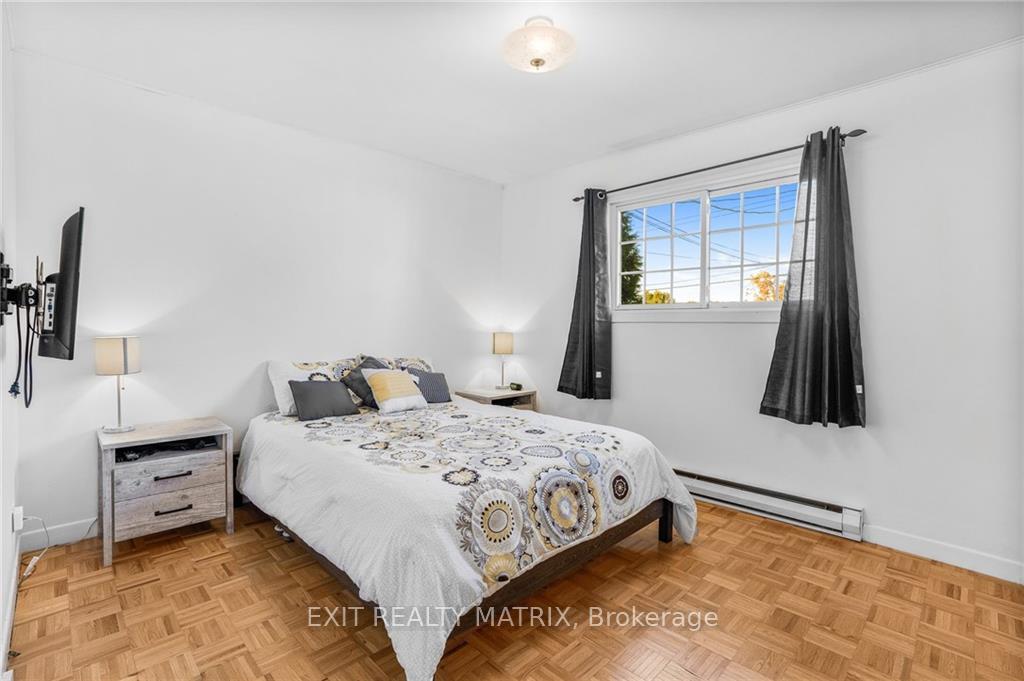 Photo 16 of 945 Queen Street, Champlain, L'Orignal — HOMEH