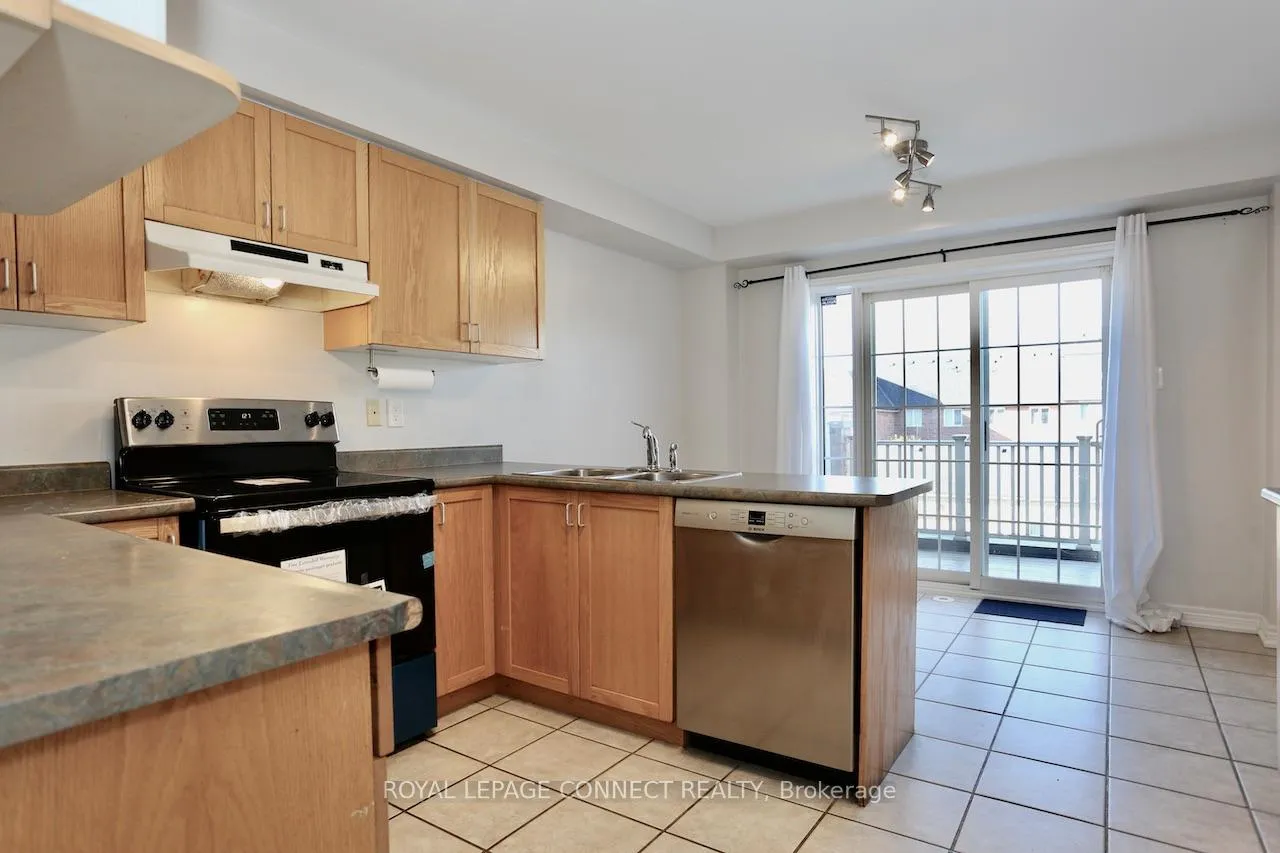 Photo 6 of 2761 Bur Oak Avenue, Markham, Cornell — HOMEH