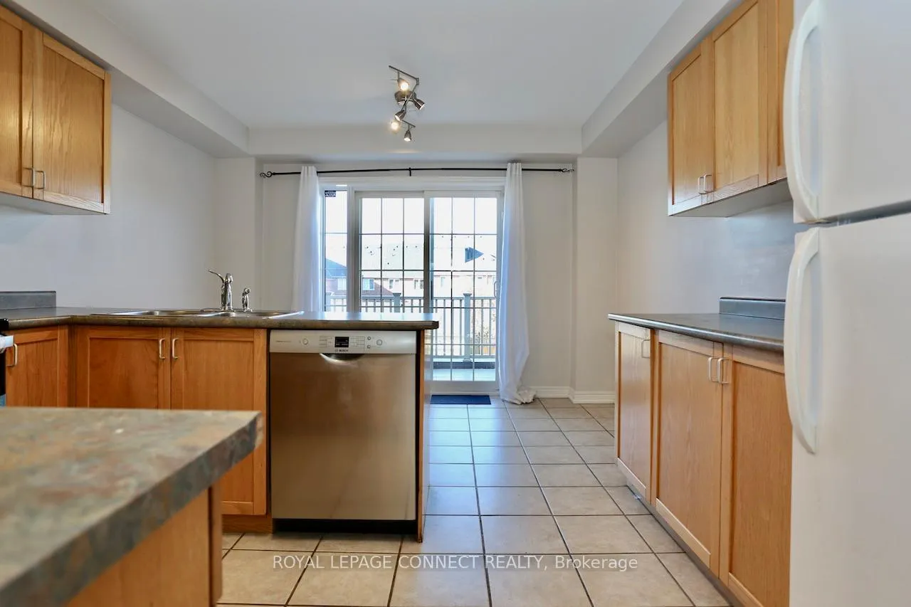 Photo 7 of 2761 Bur Oak Avenue, Markham, Cornell — HOMEH