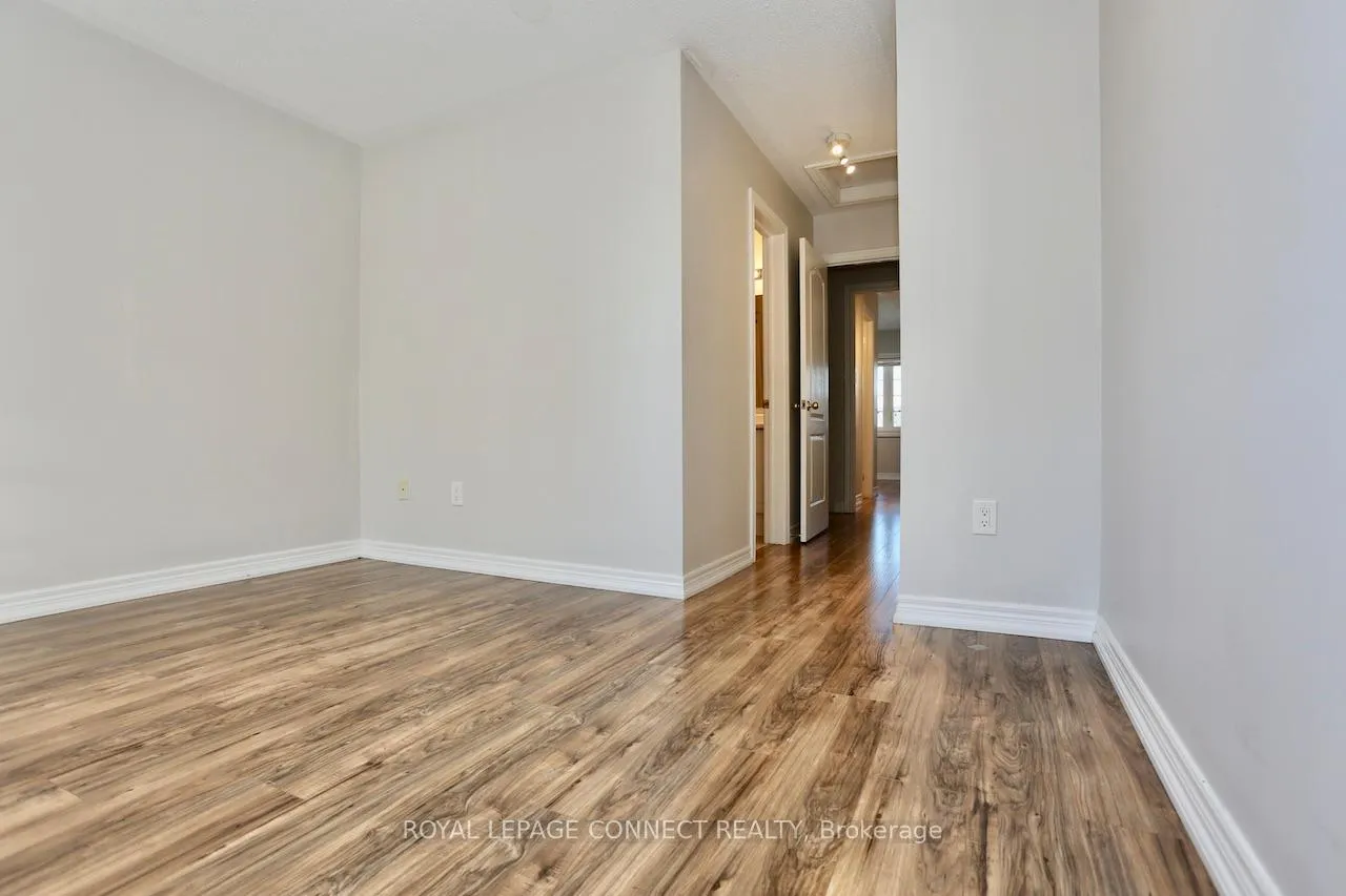Photo 10 of 2761 Bur Oak Avenue, Markham, Cornell — HOMEH