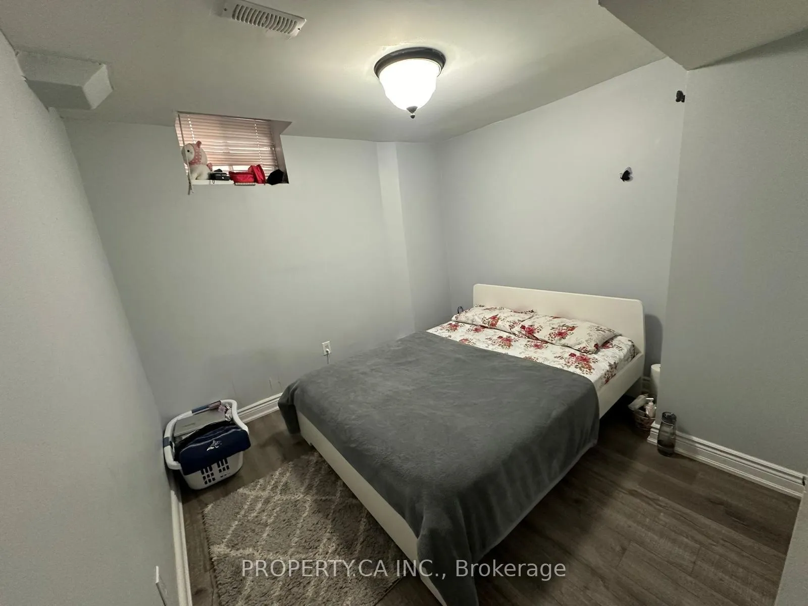 Photo 9 of 36 Whitwell Drive, Brampton, Vales of Castlemore — HOMEH