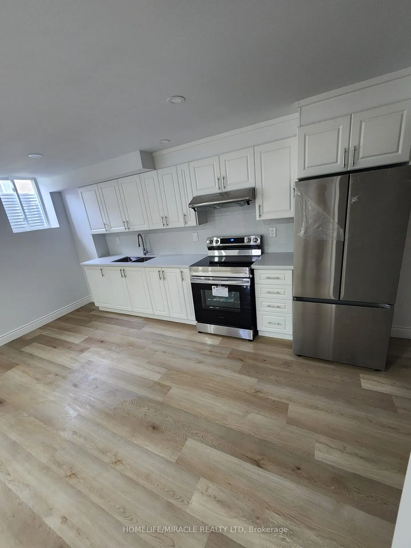 Photo 1 of 372 Valleyway Drive, Brampton, Credit Valley — HOMEH