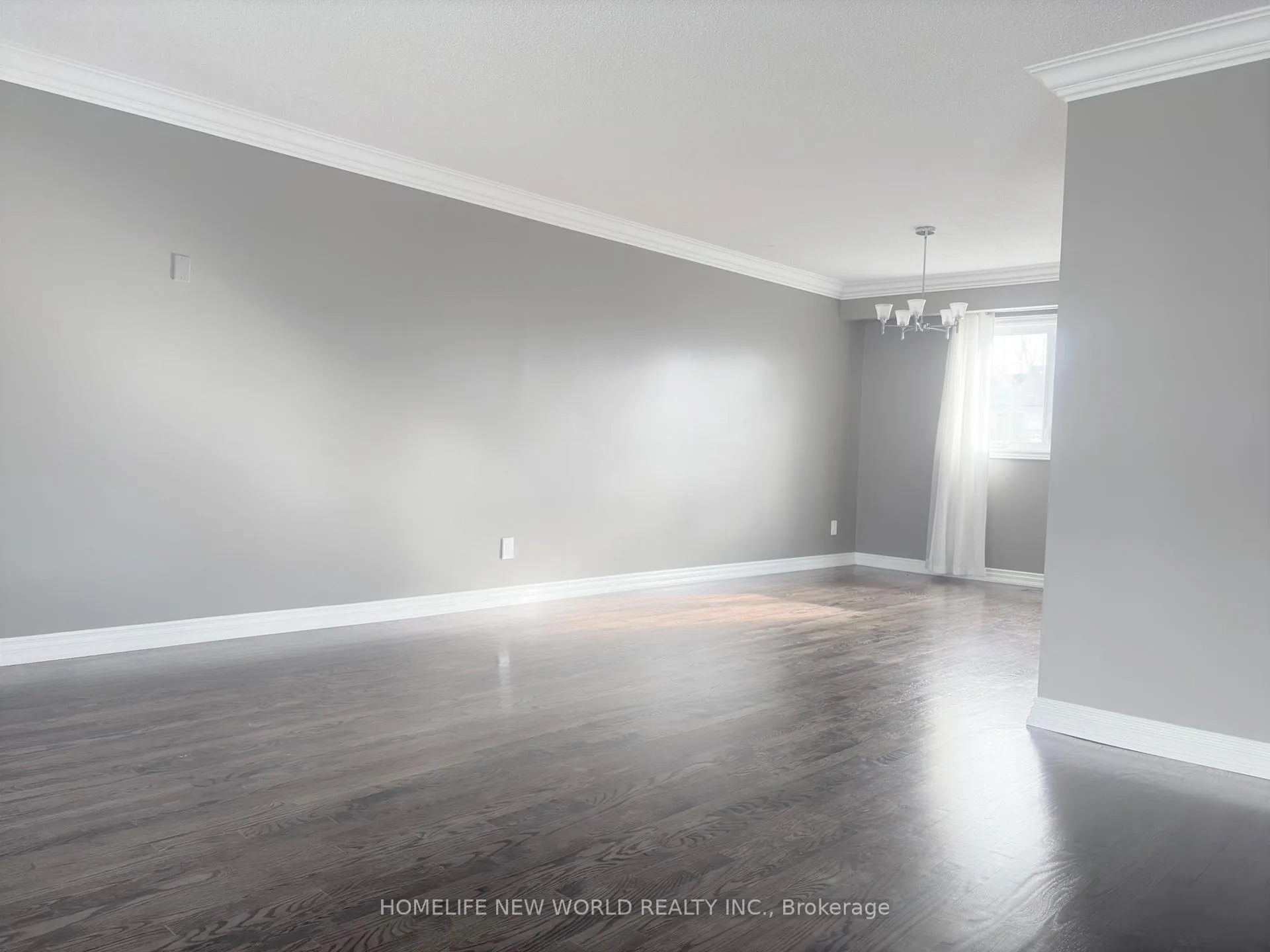 Photo 12 of 35 Shieldmark Crescent, Markham, Royal Orchard — HOMEH