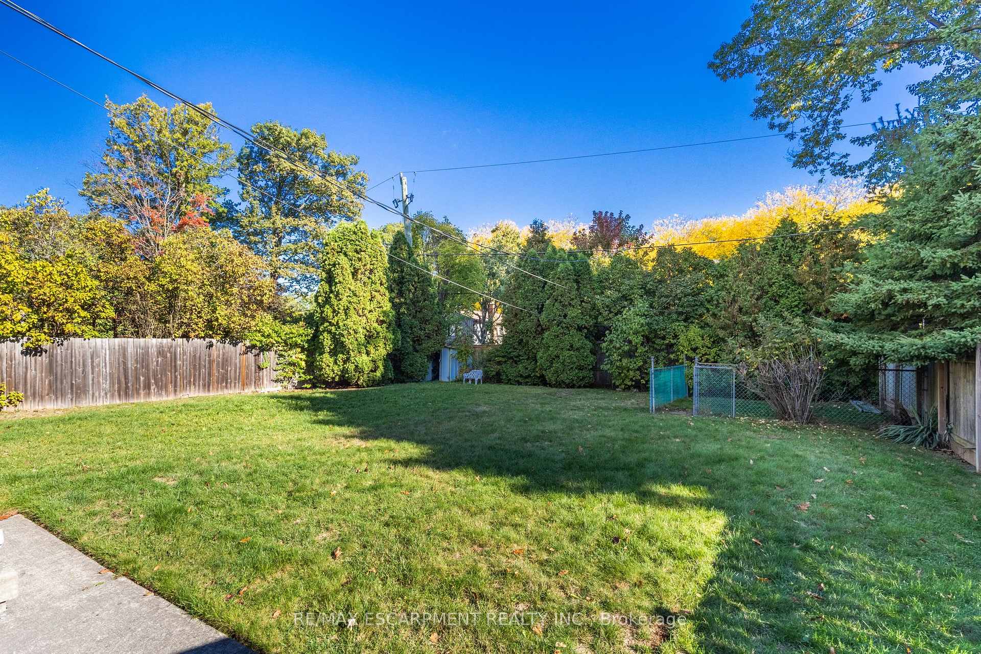 Photo 33 of 241 Tottenham Road, Burlington, Appleby — HOMEH