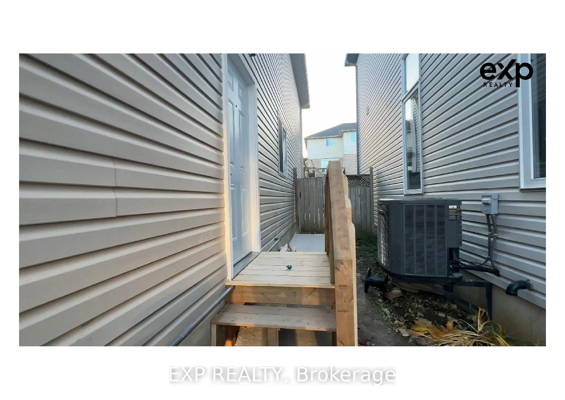 Photo 4 of Unit Lower, 643 Violet Street, Waterloo, Columbia Forest — HOMEH