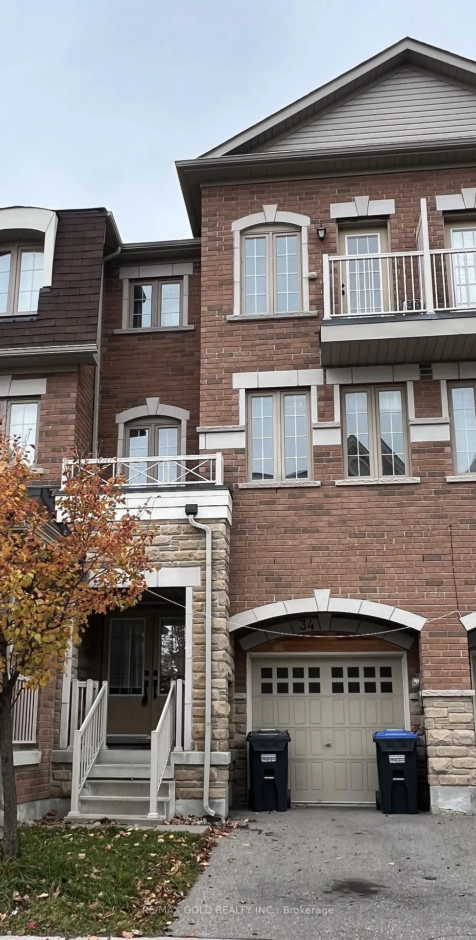 Front of 34 Tollgate Street