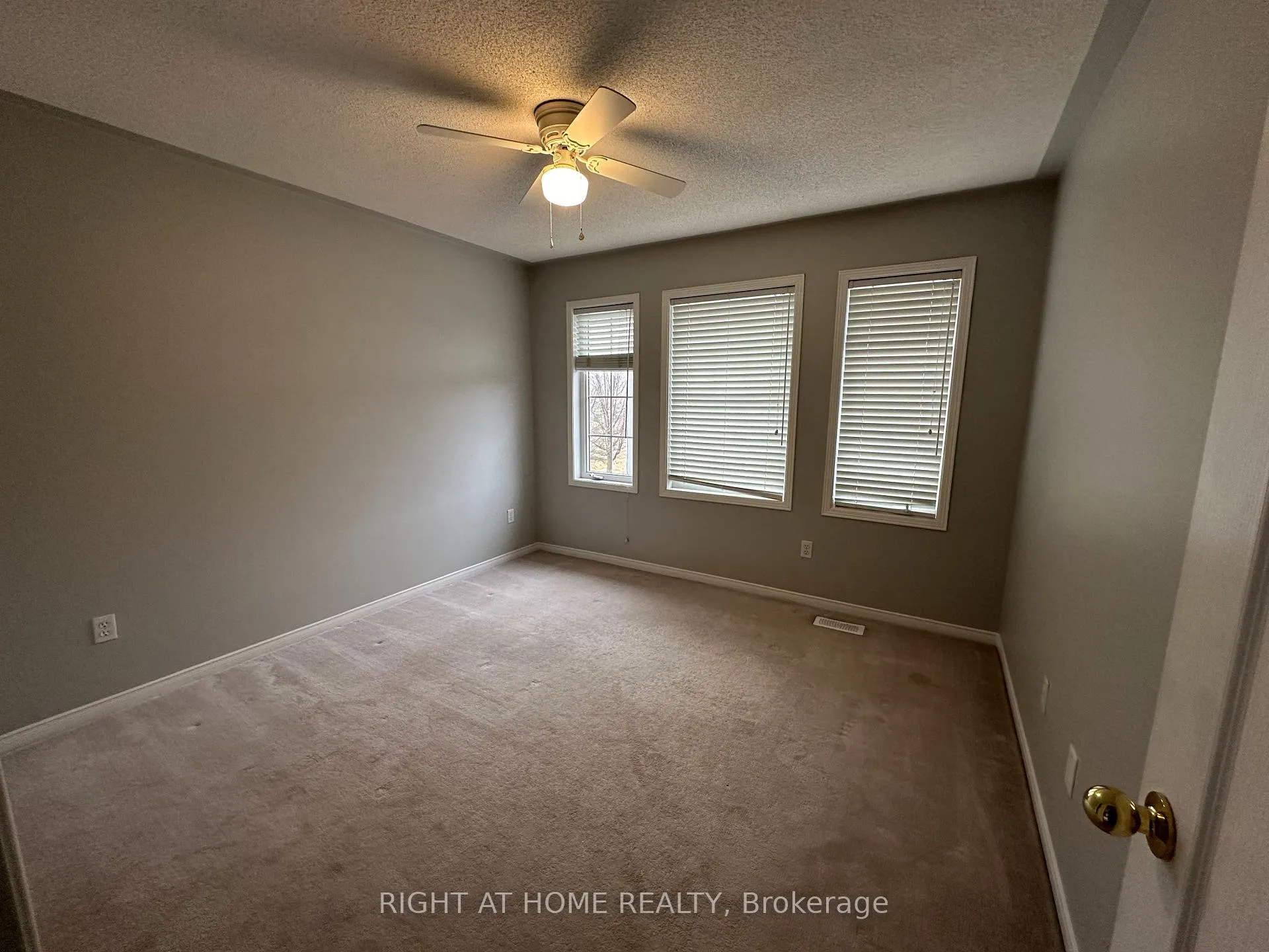 Photo 12 of 103 Millcliff Circle, Aurora, Aurora Grove — HOMEH