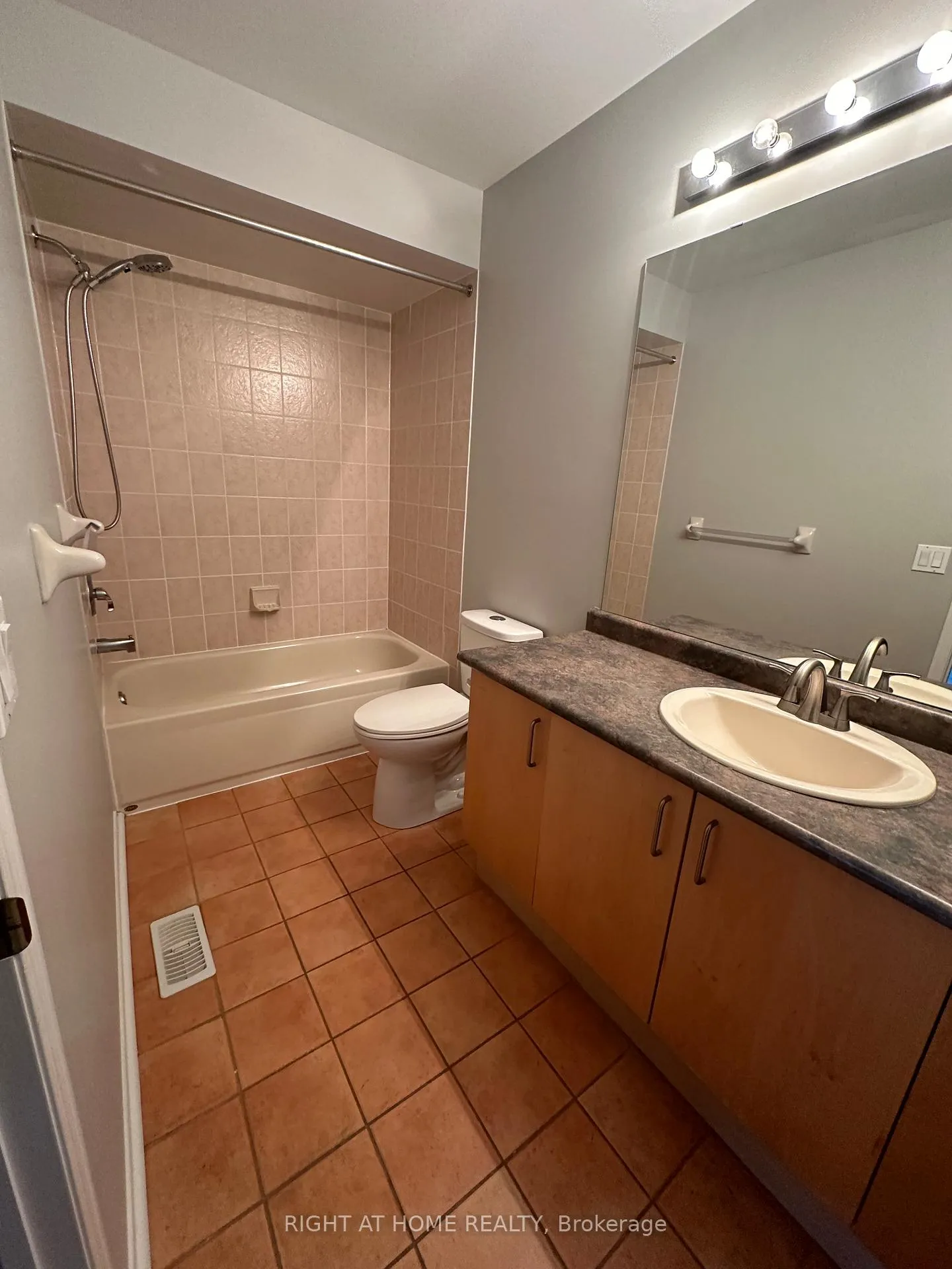 Photo 15 of 103 Millcliff Circle, Aurora, Aurora Grove — HOMEH
