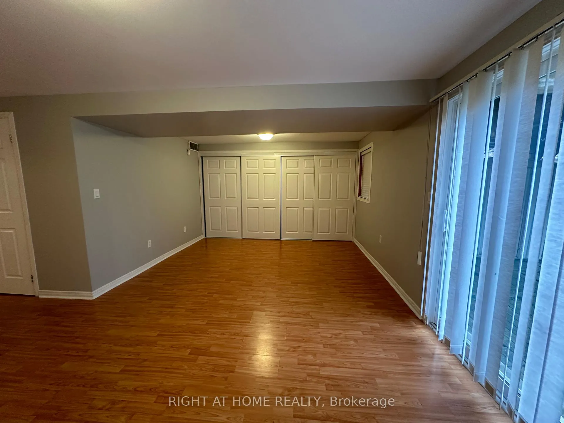 Photo 21 of 103 Millcliff Circle, Aurora, Aurora Grove — HOMEH