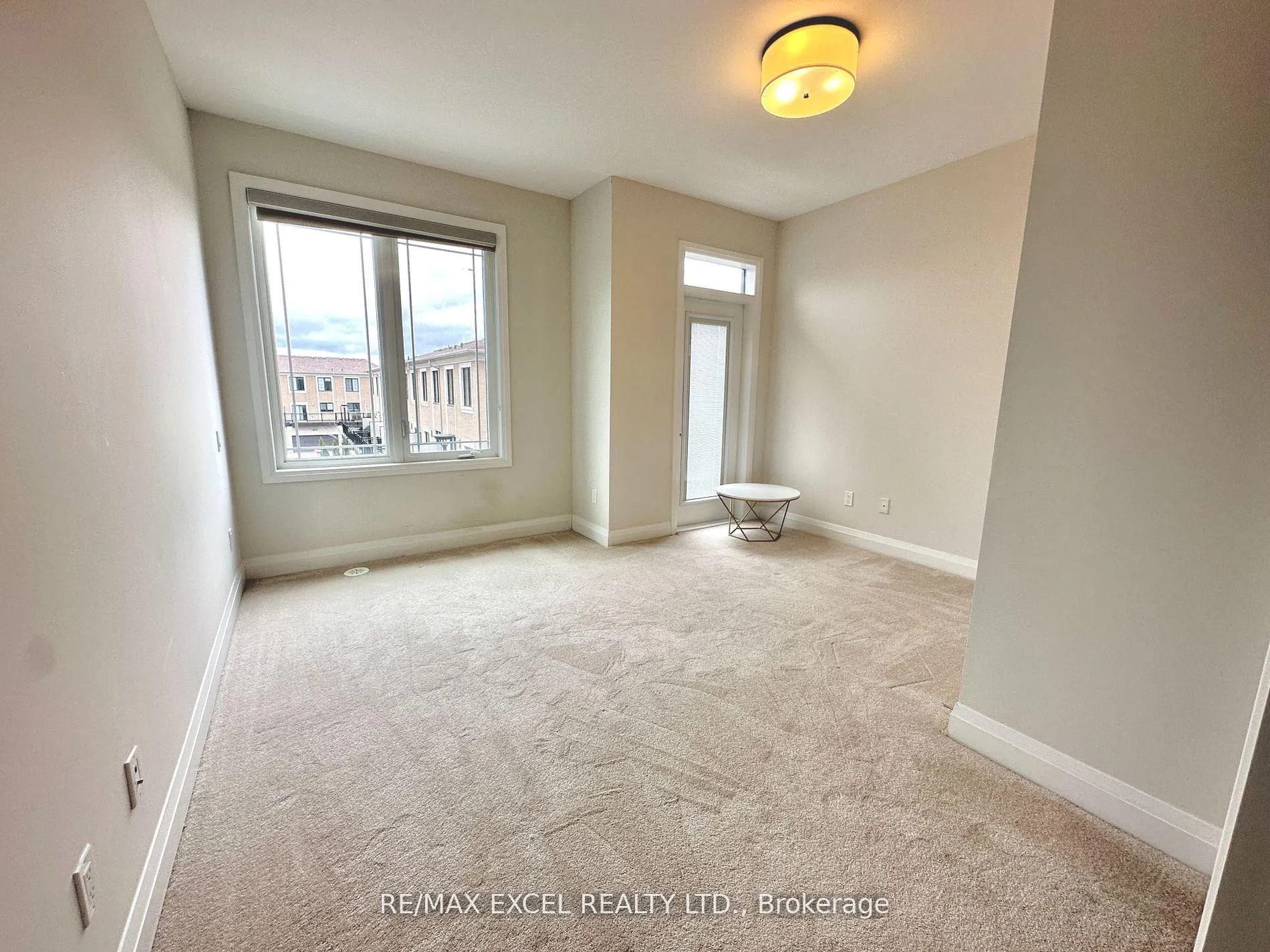 Photo 10 of 7 Caseley Way, Markham, Unionville — HOMEH