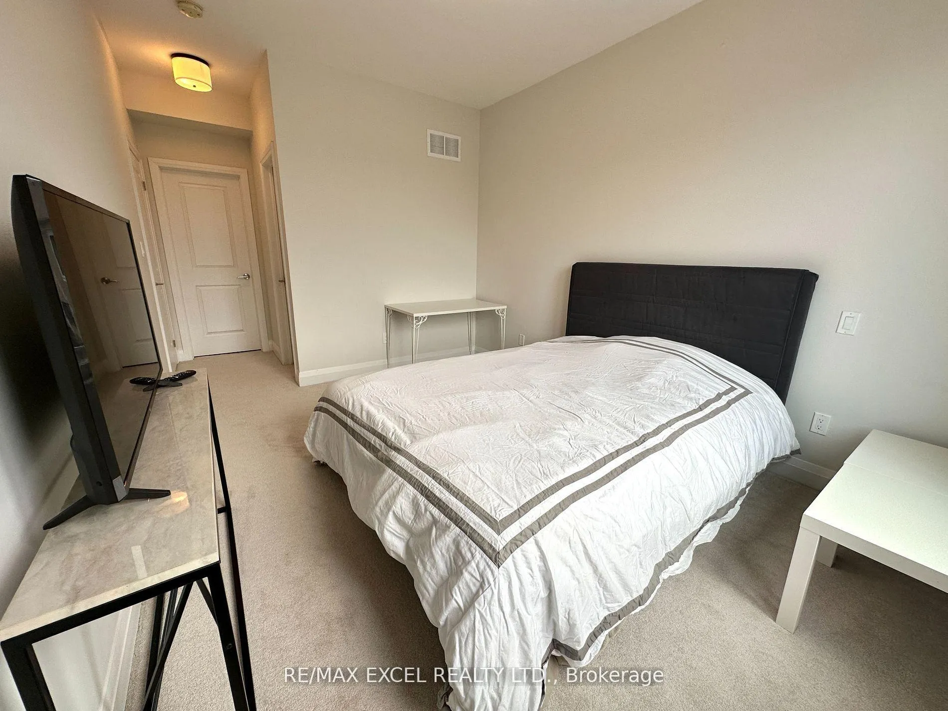 Photo 13 of 7 Caseley Way, Markham, Unionville — HOMEH