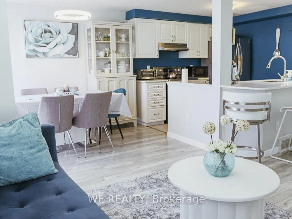 Photo 10 of 500 Highbrook Court, Kitchener — HOMEH