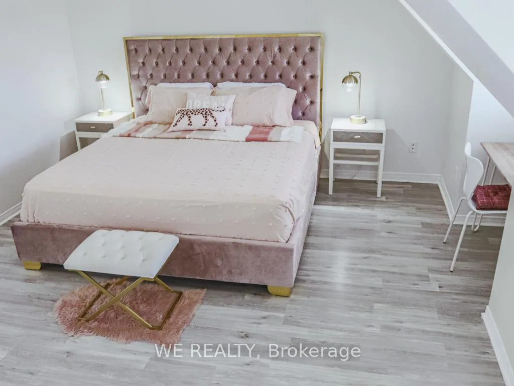 Photo 12 of 500 Highbrook Court, Kitchener — HOMEH
