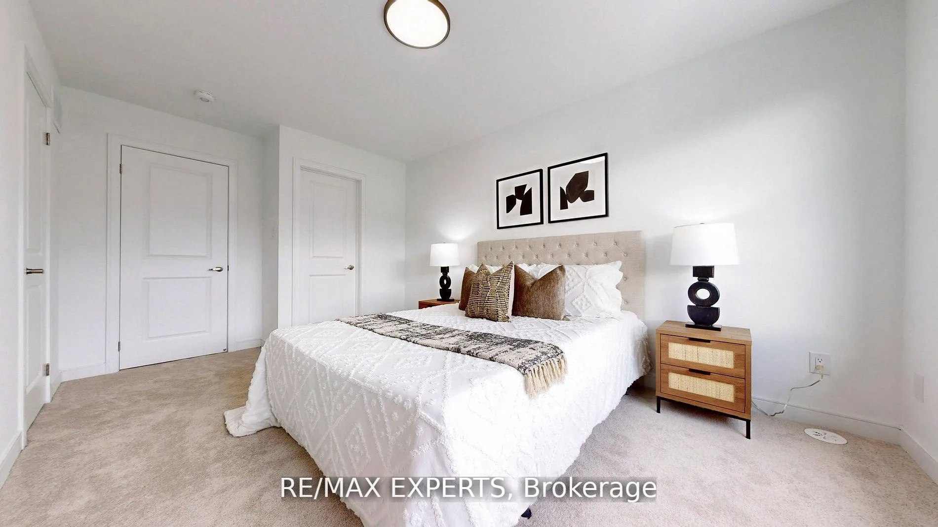 Photo 14 of 22 Spry Lane, Barrie, Innis-Shore — HOMEH