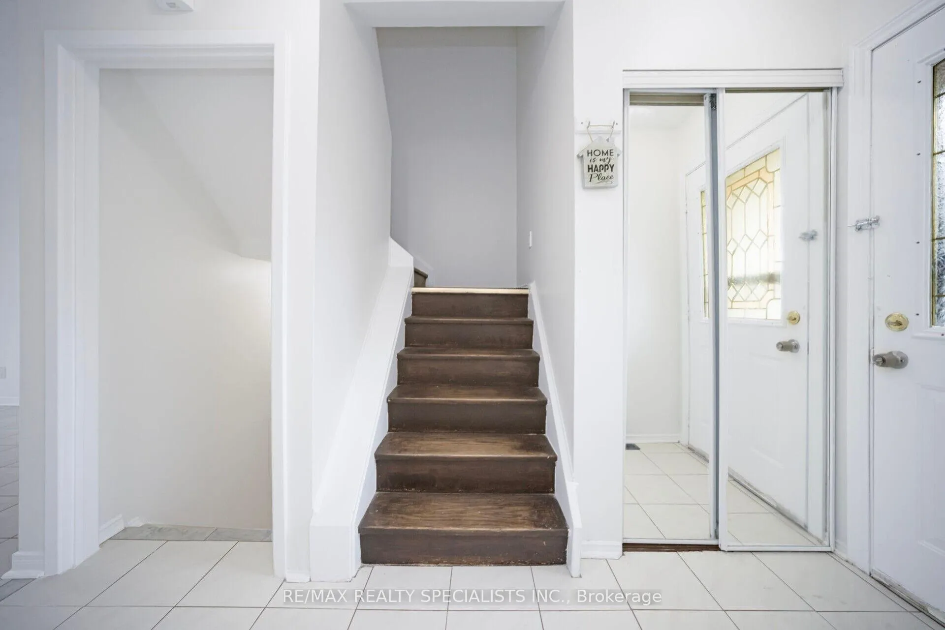 Photo 25 of 1 Craigleigh Crescent, Brampton, Avondale — HOMEH