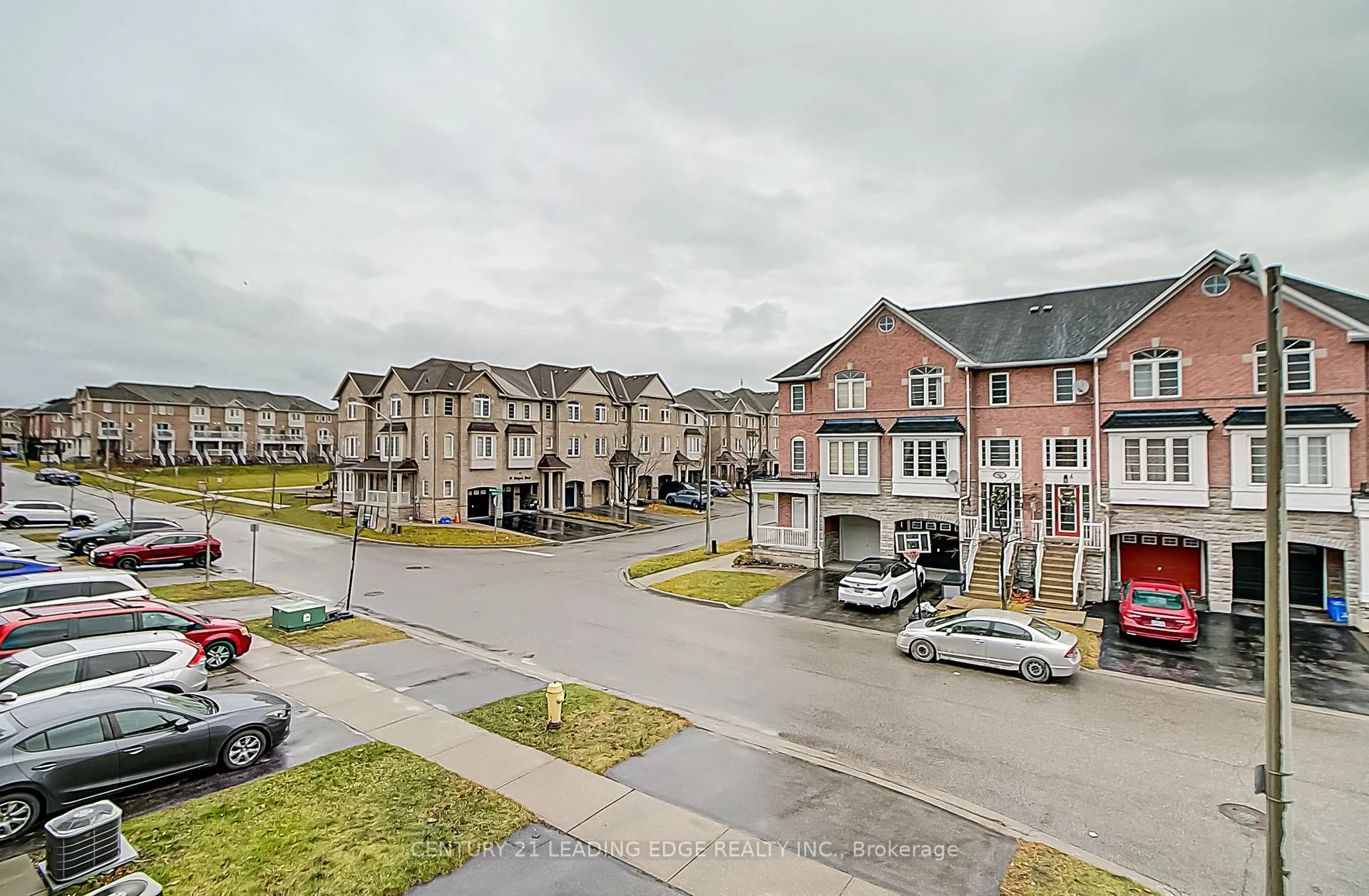 Photo 10 of Unit Upper, 116 Bayly Street W, Ajax, South West — HOMEH