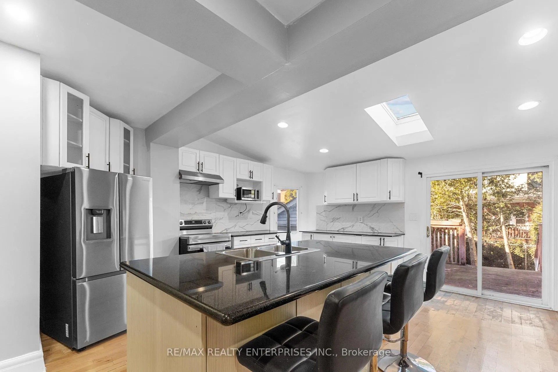 Photo 8 of Unit UPPER, 43 Gage Avenue, Hamilton, Stipley — HOMEH