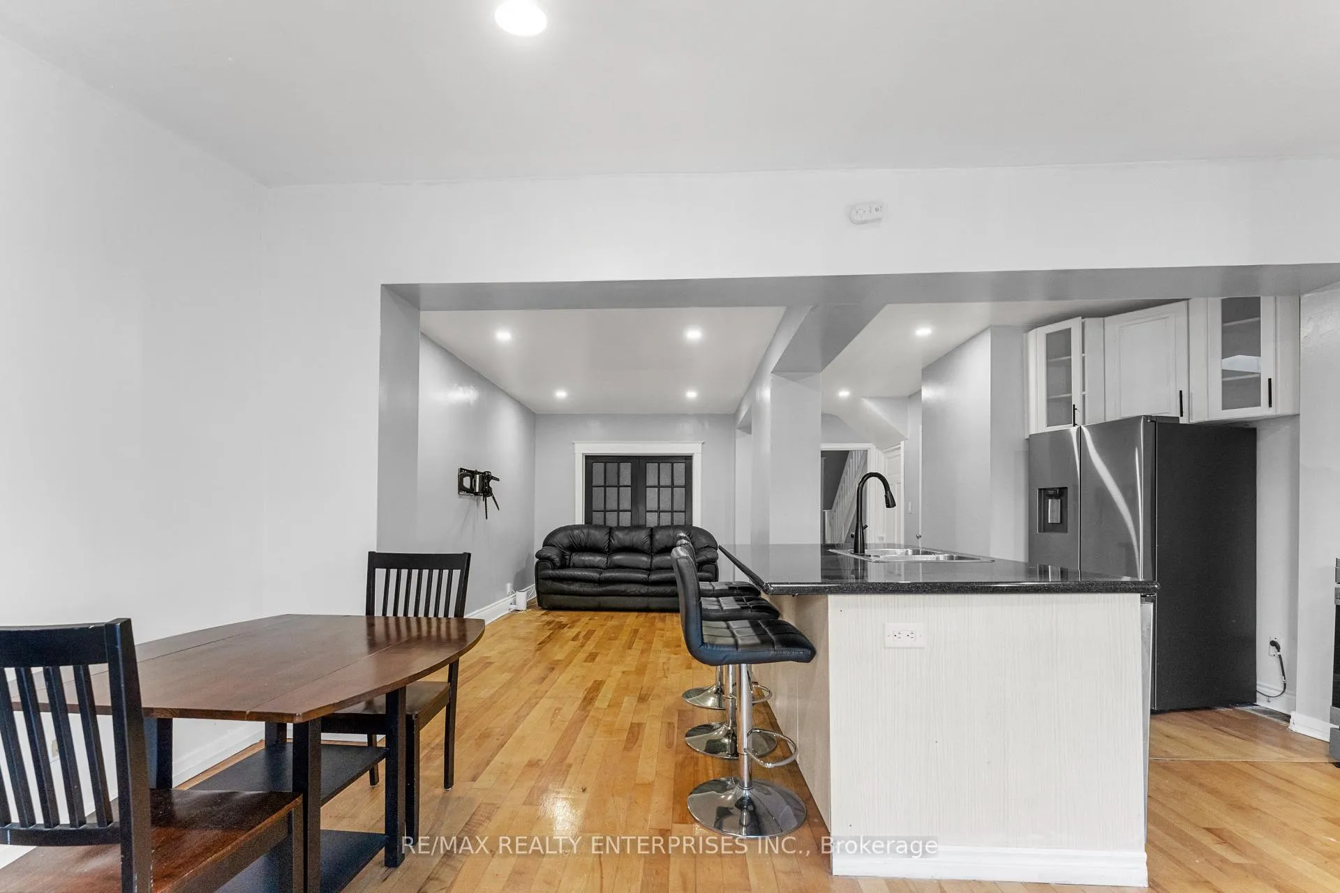 Photo 13 of Unit UPPER, 43 Gage Avenue, Hamilton, Stipley — HOMEH