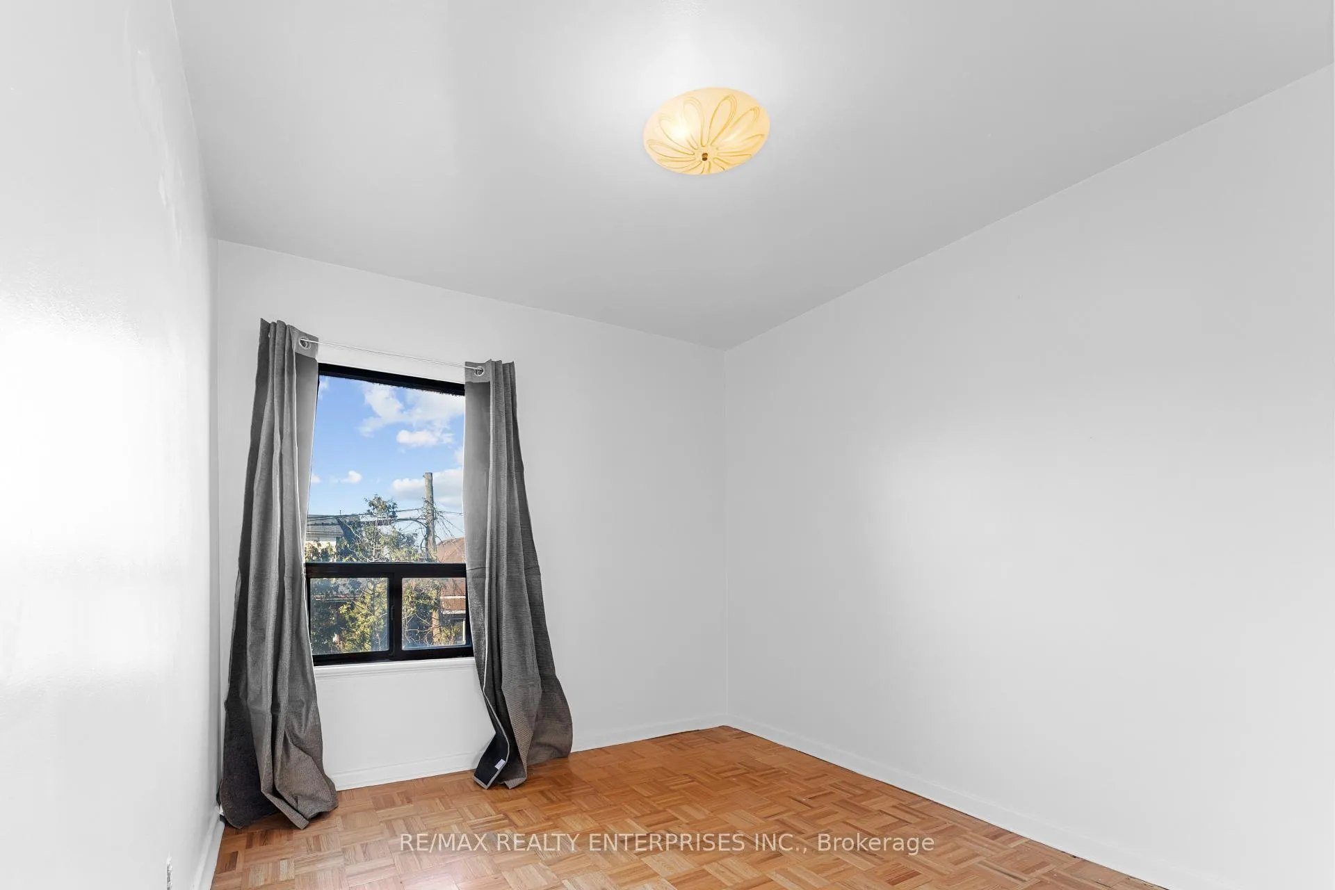 Photo 24 of Unit UPPER, 43 Gage Avenue, Hamilton, Stipley — HOMEH