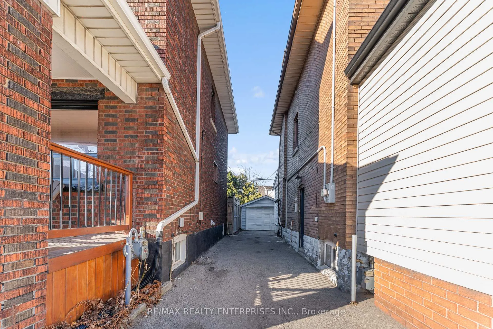 Photo 40 of Unit UPPER, 43 Gage Avenue, Hamilton, Stipley — HOMEH