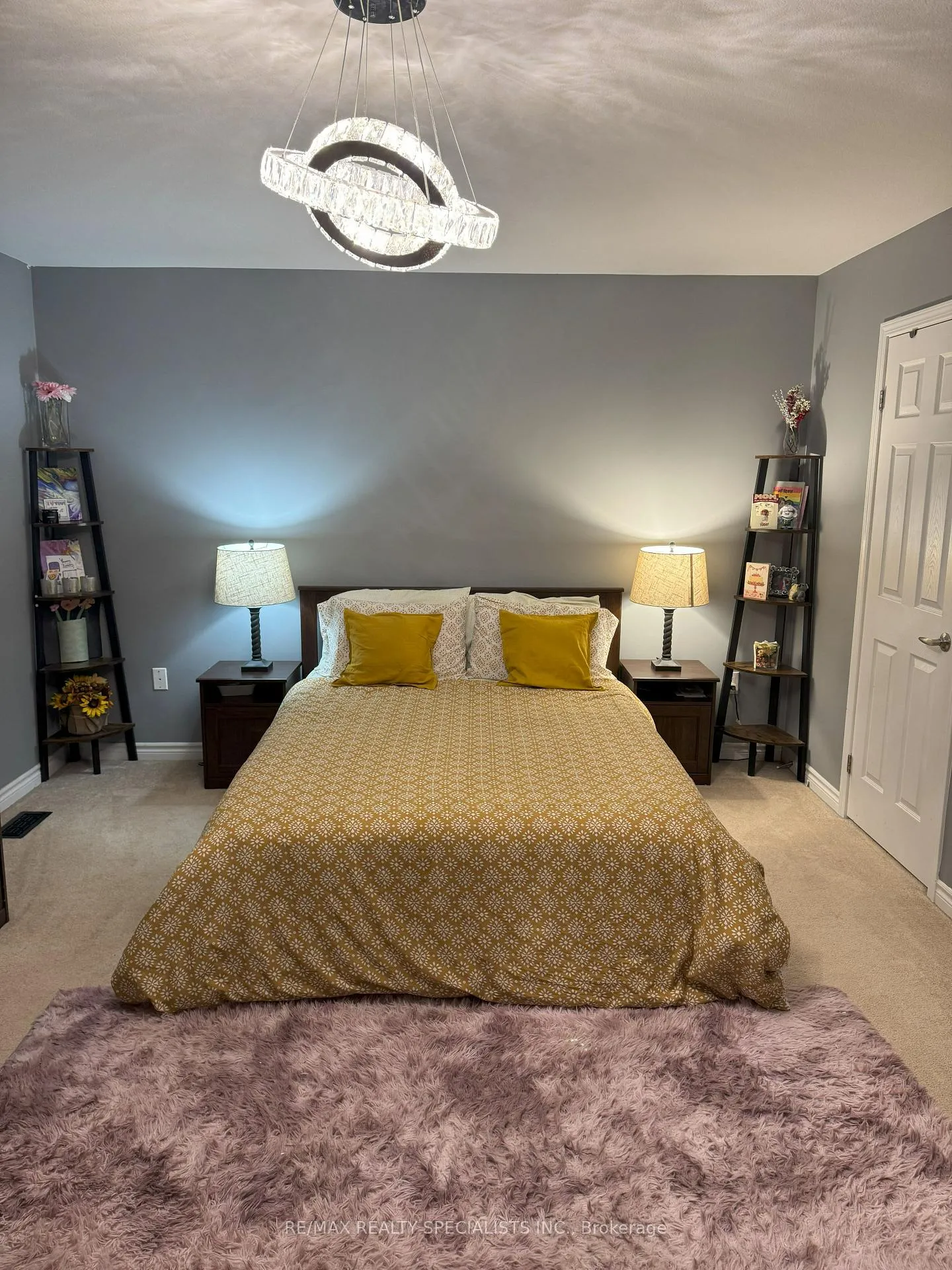 Photo 4 of 42 Arbourview Cres, Kitchener — HOMEH