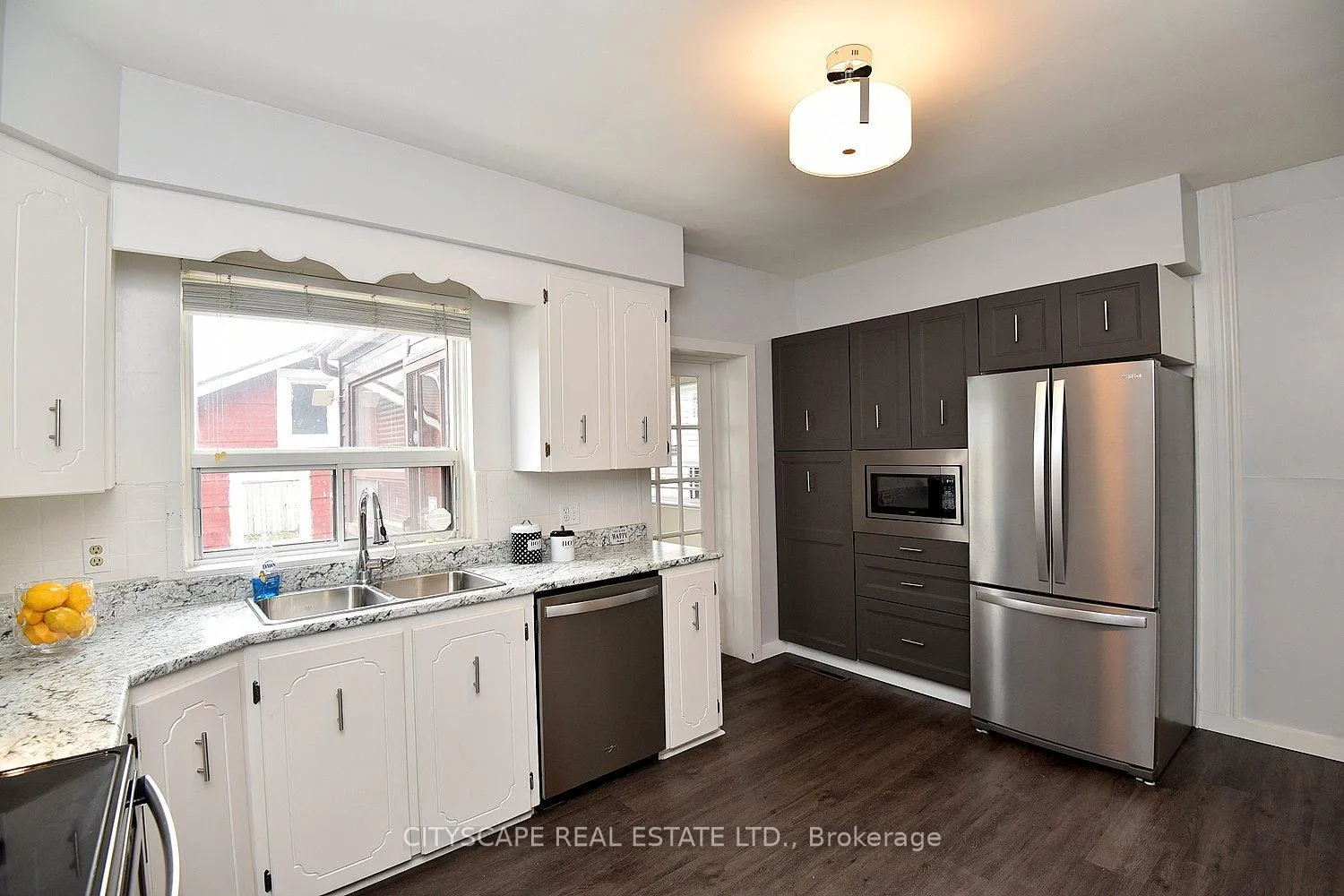 Photo 4 of 214 Sherman Avenue N, Hamilton, Gibson — HOMEH