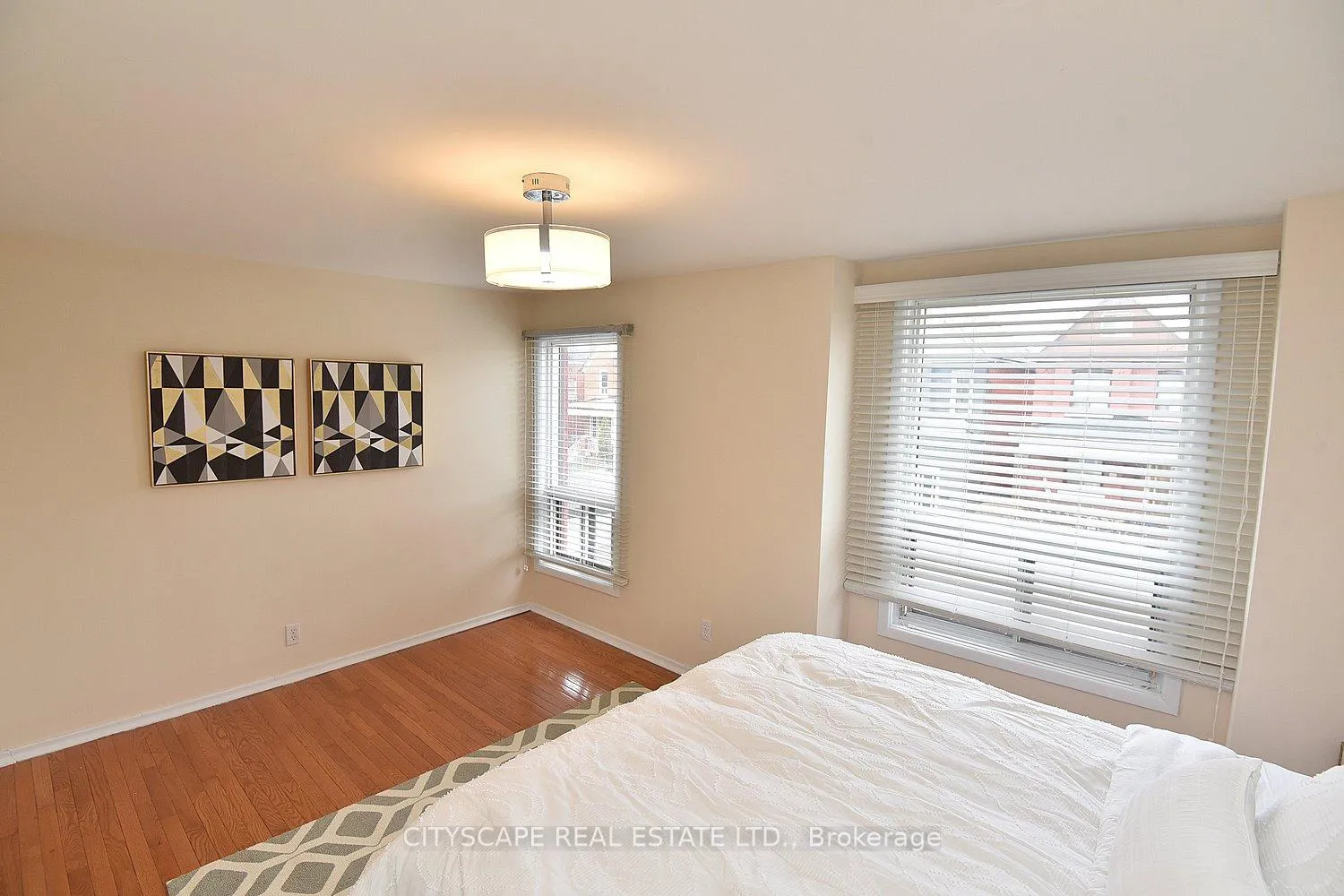 Photo 9 of 214 Sherman Avenue N, Hamilton, Gibson — HOMEH