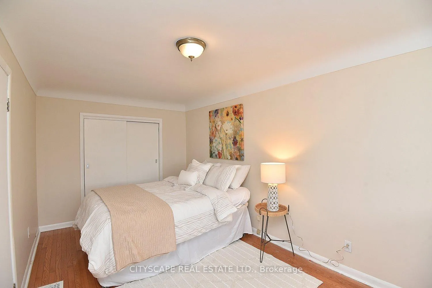 Photo 10 of 214 Sherman Avenue N, Hamilton, Gibson — HOMEH
