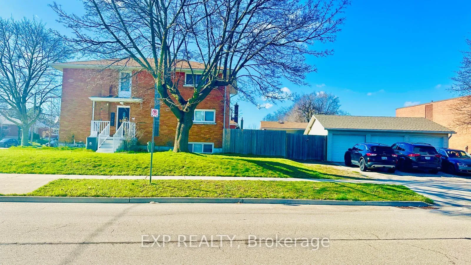 Photo 2 of 112 Heiman Street, Kitchener — HOMEH