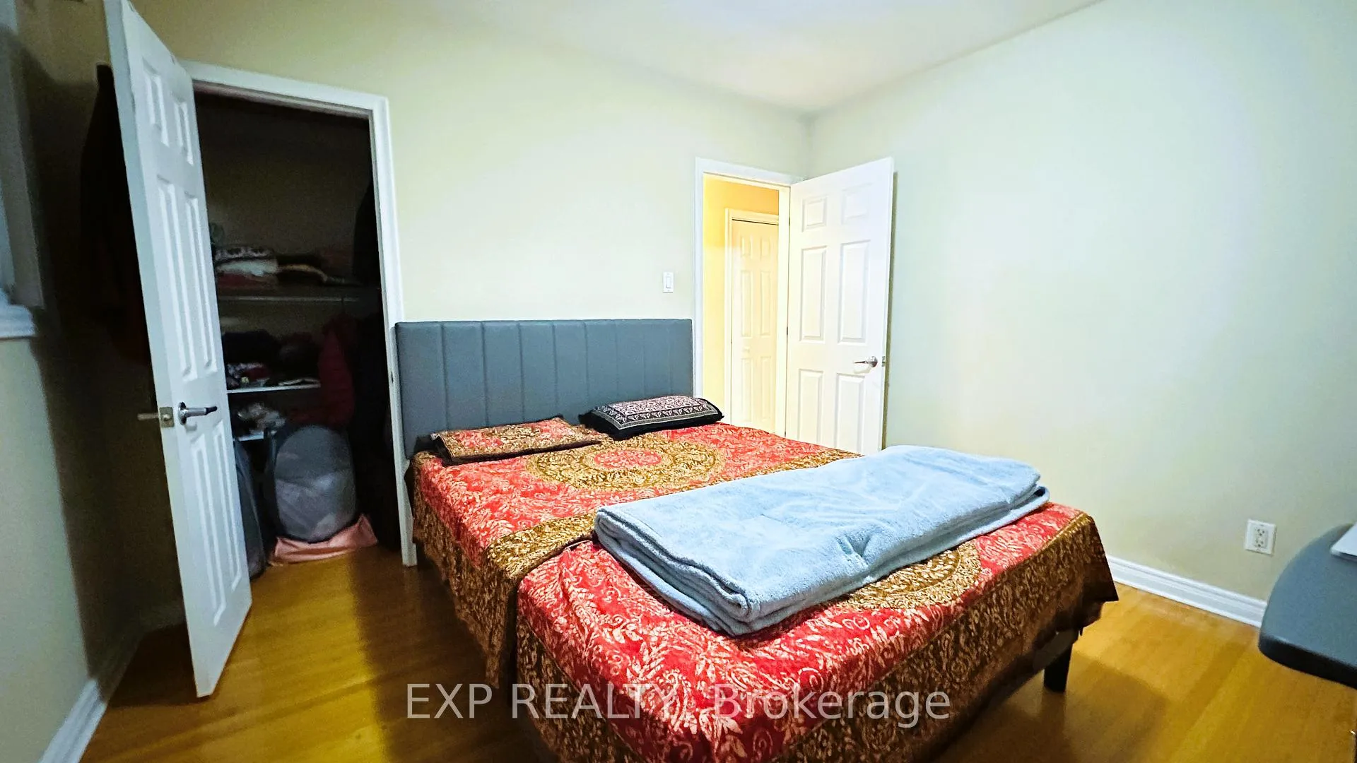 Photo 13 of 112 Heiman Street, Kitchener — HOMEH