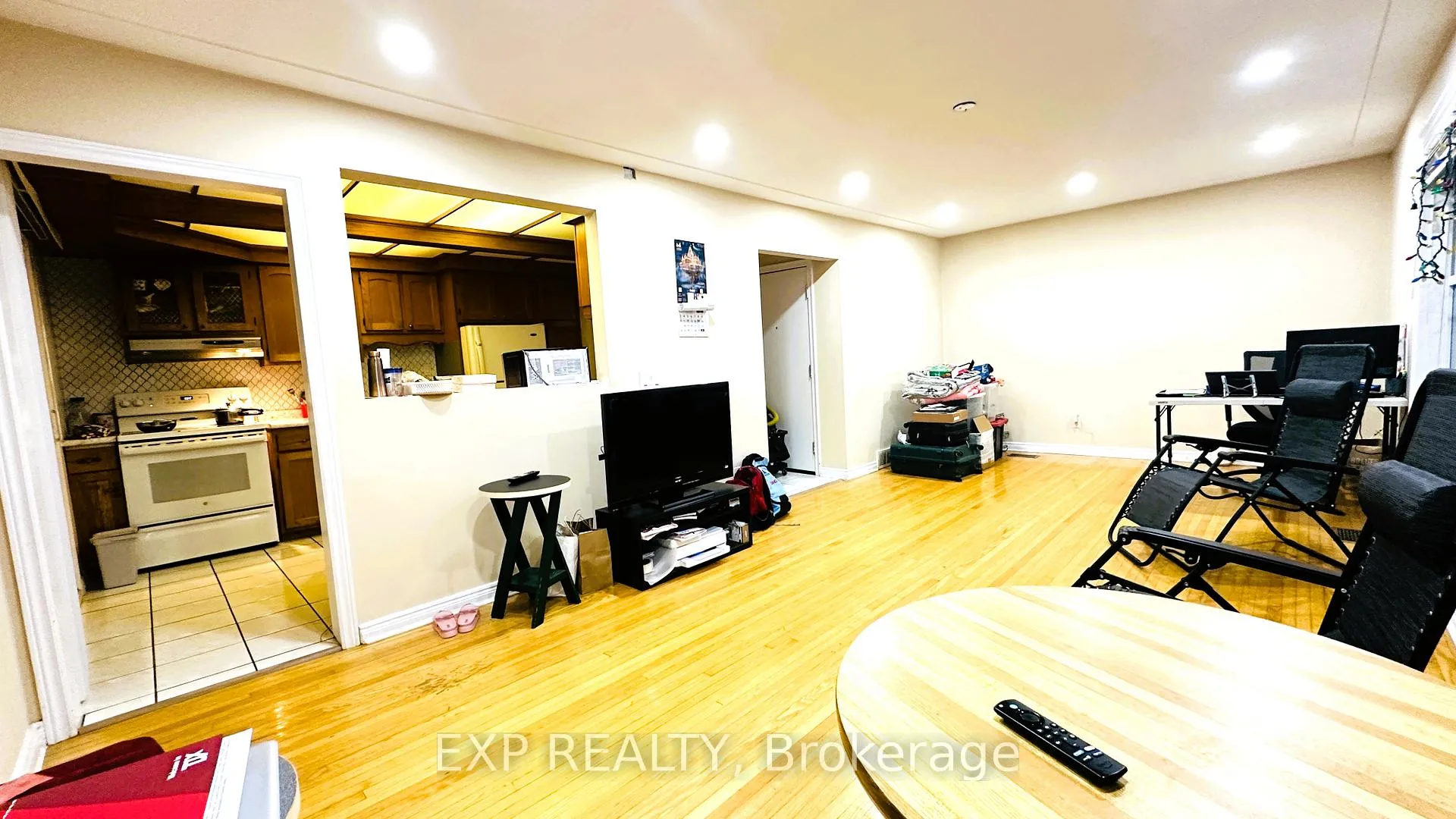 Photo 19 of 112 Heiman Street, Kitchener — HOMEH