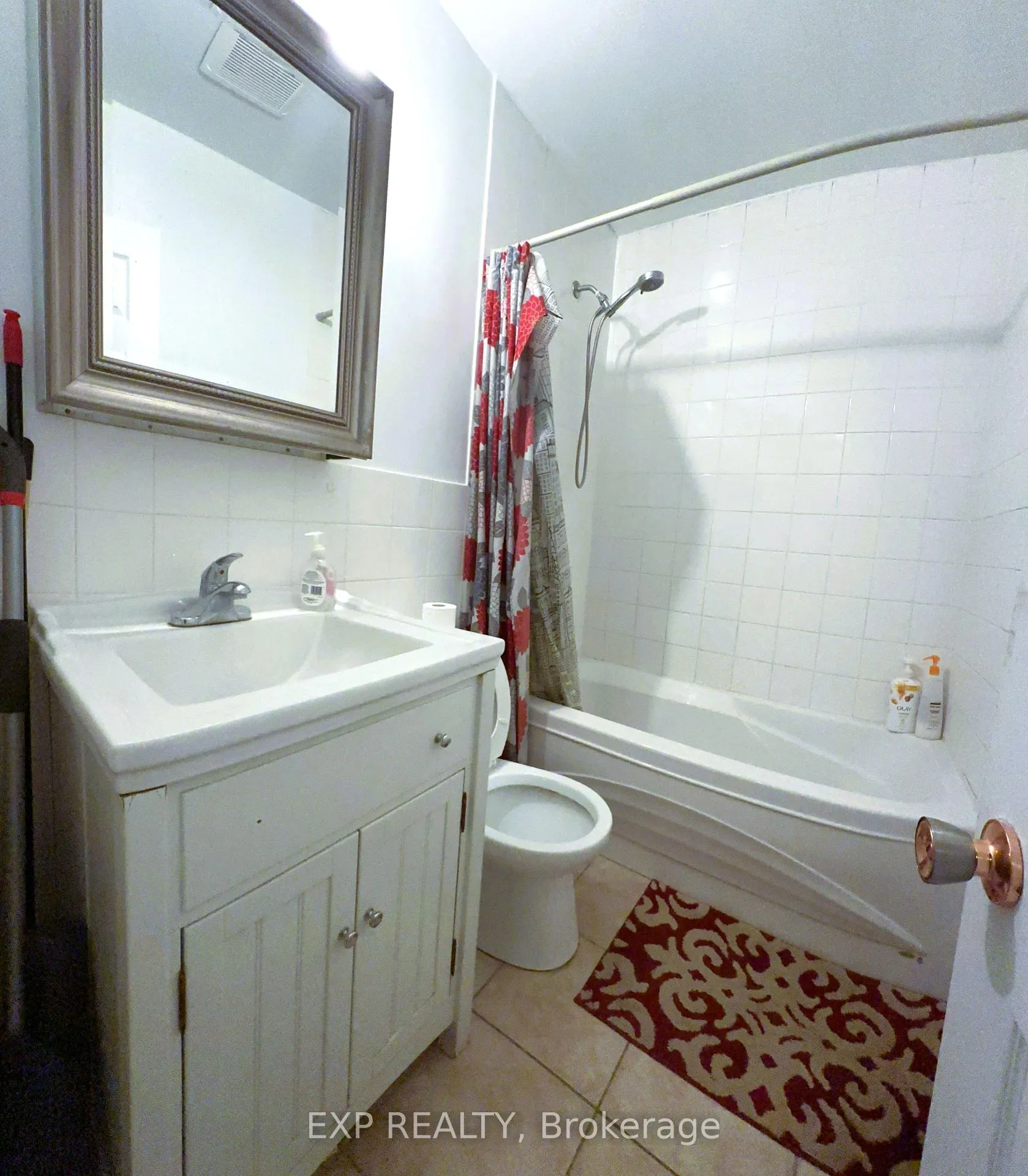 Photo 24 of 112 Heiman Street, Kitchener — HOMEH
