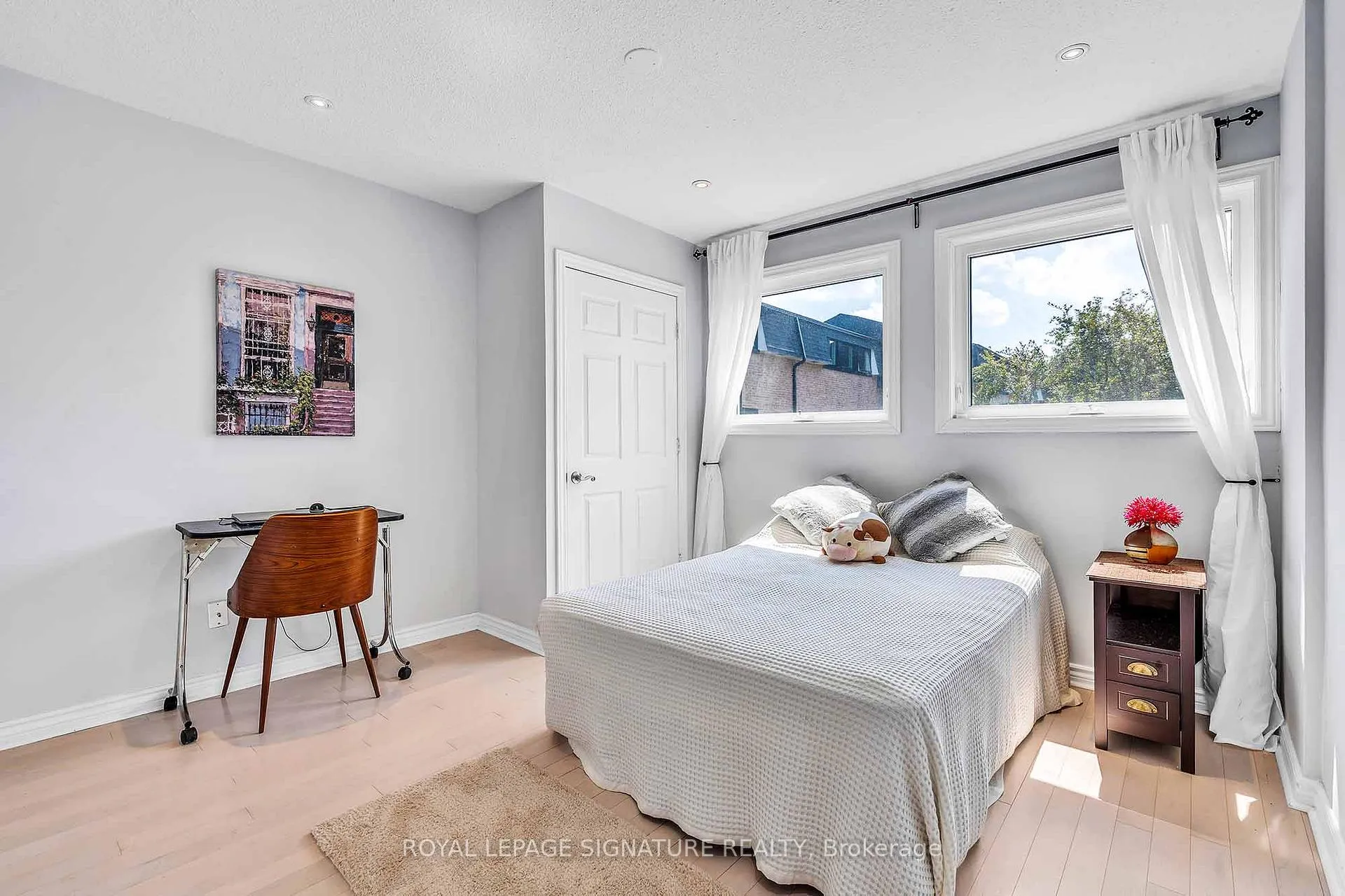 Photo 22 of 14 Poplar Crescent, Aurora, Aurora Highlands — HOMEH