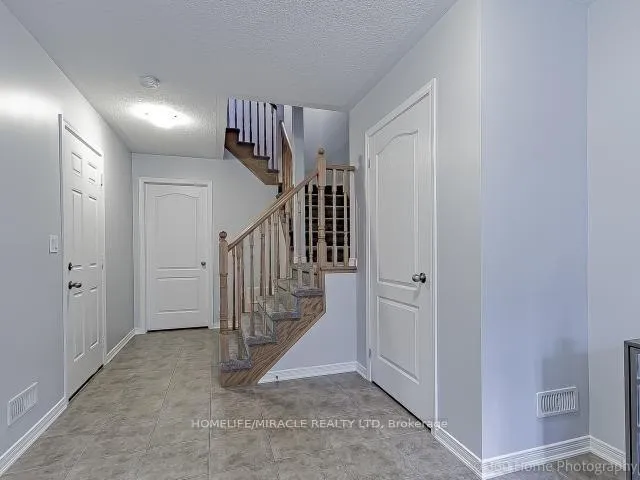 Photo 8 of 27 Birchfield Crescent, Caledon, Rural Caledon — HOMEH