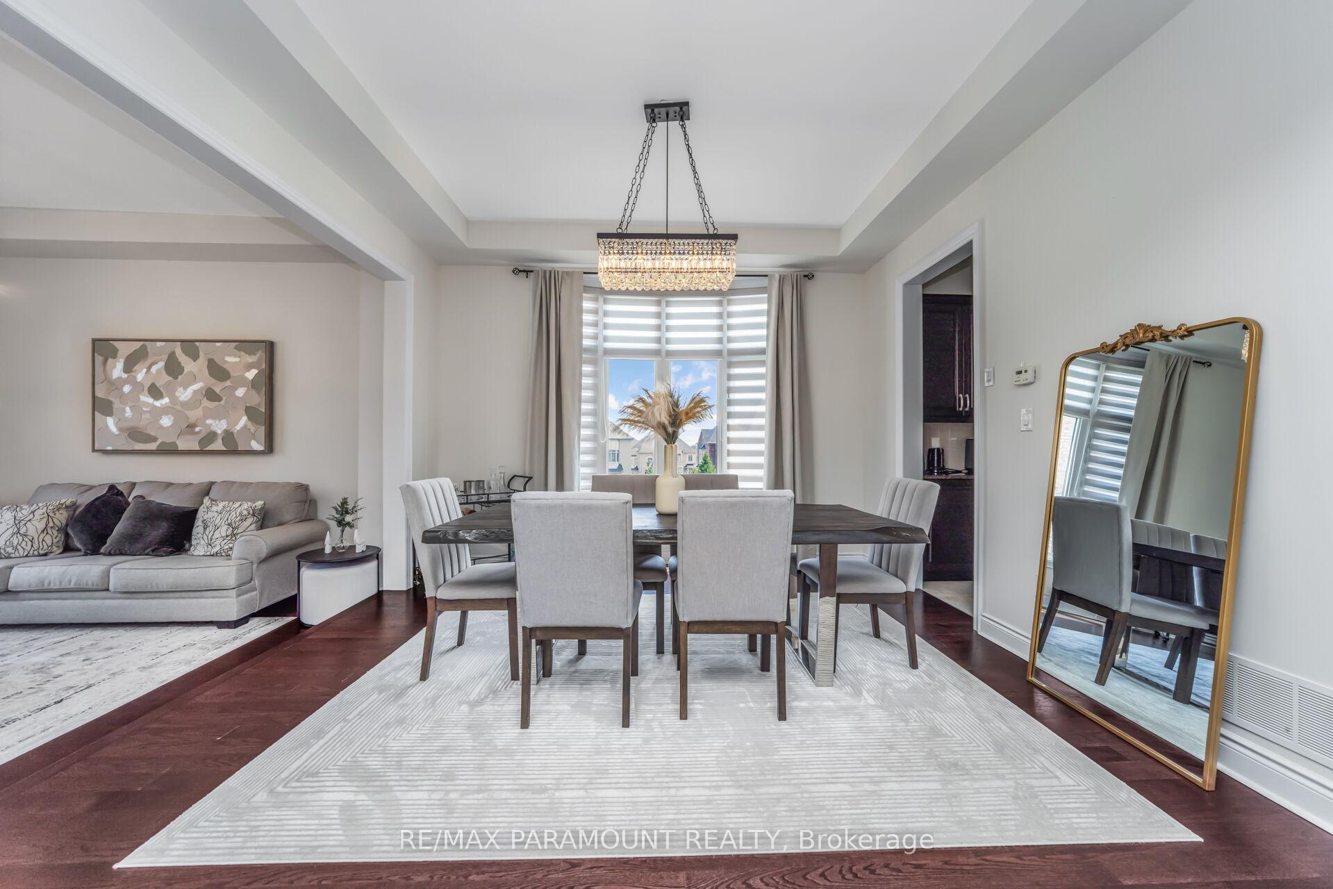 Photo 11 of 8 Accolade Court, Brampton, Credit Valley — HOMEH