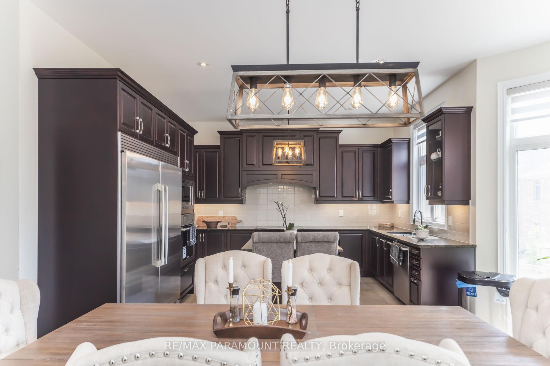 Photo 22 of 8 Accolade Court, Brampton, Credit Valley — HOMEH