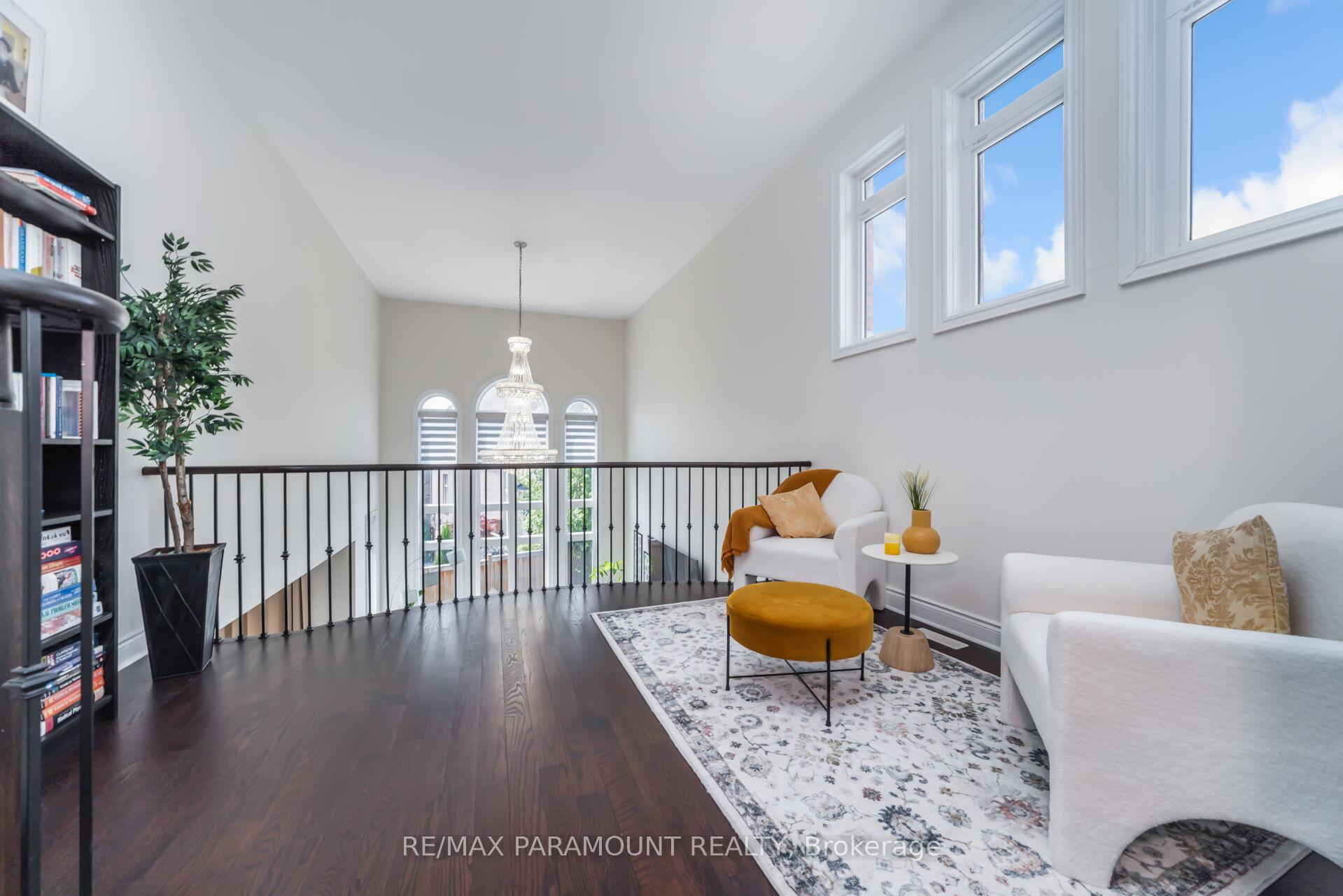 Photo 23 of 8 Accolade Court, Brampton, Credit Valley — HOMEH
