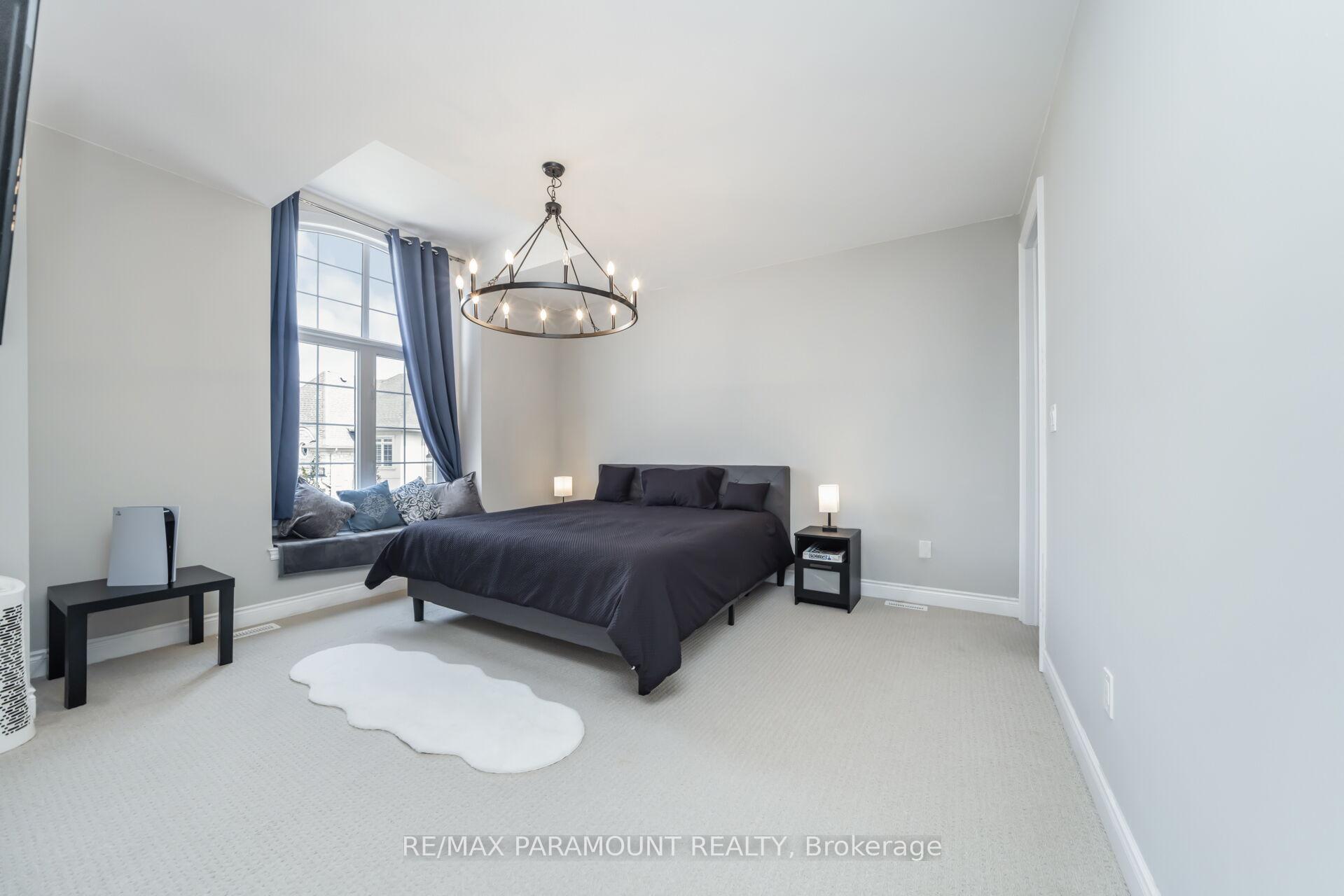 Photo 32 of 8 Accolade Court, Brampton, Credit Valley — HOMEH