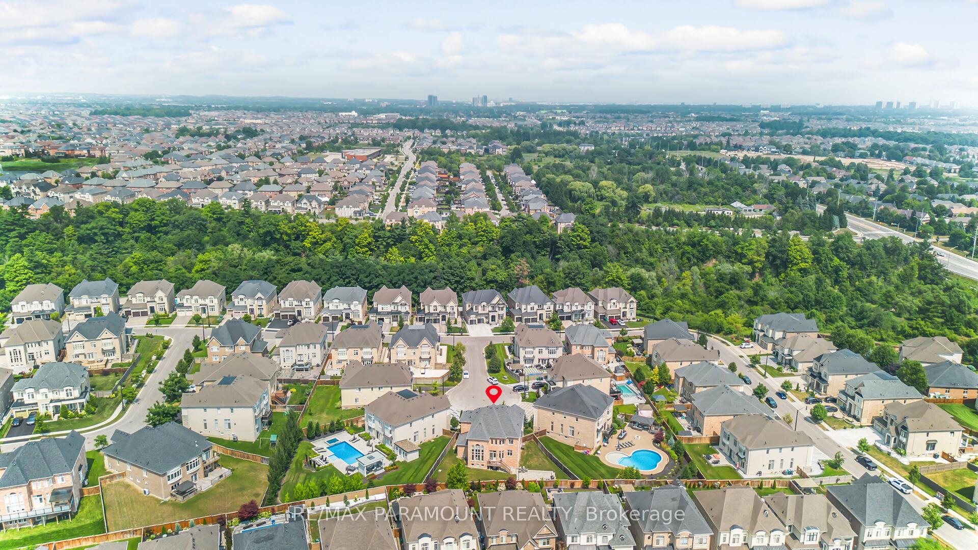 Photo 45 of 8 Accolade Court, Brampton, Credit Valley — HOMEH