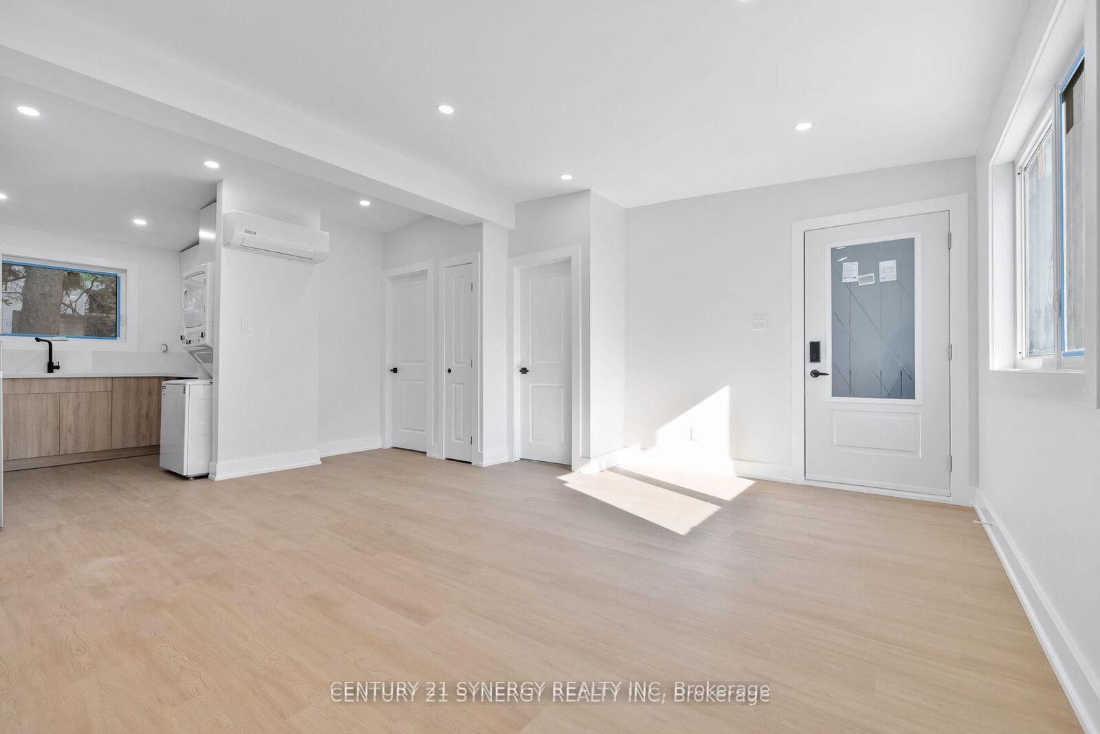 Photo 6 of Unit 5, 598 Kirkwood Ave, Ottawa, Westboro/Hampton Park — HOMEH
