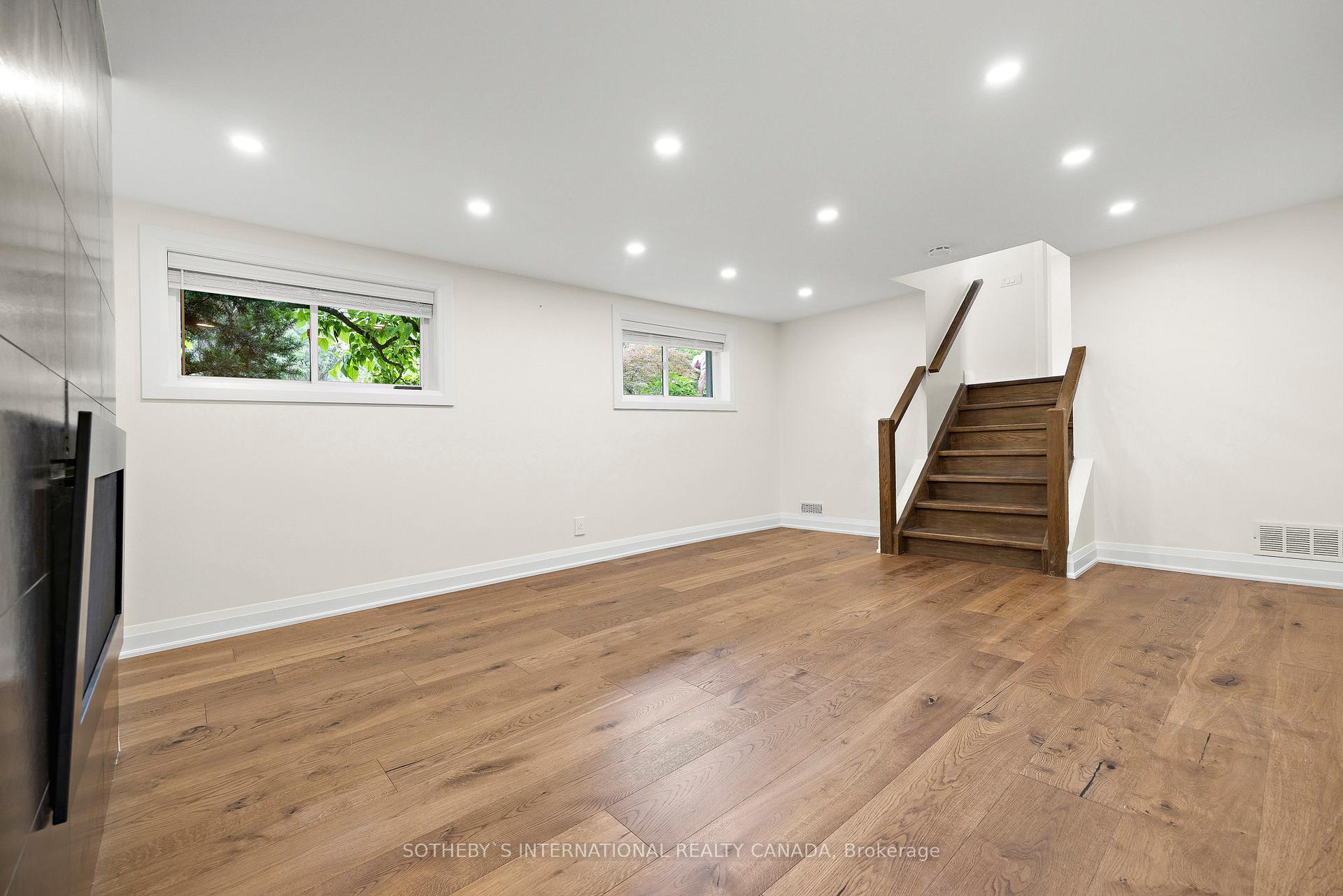 Photo 15 of 4470 Cosburn Crescent, Burlington, Shoreacres — HOMEH