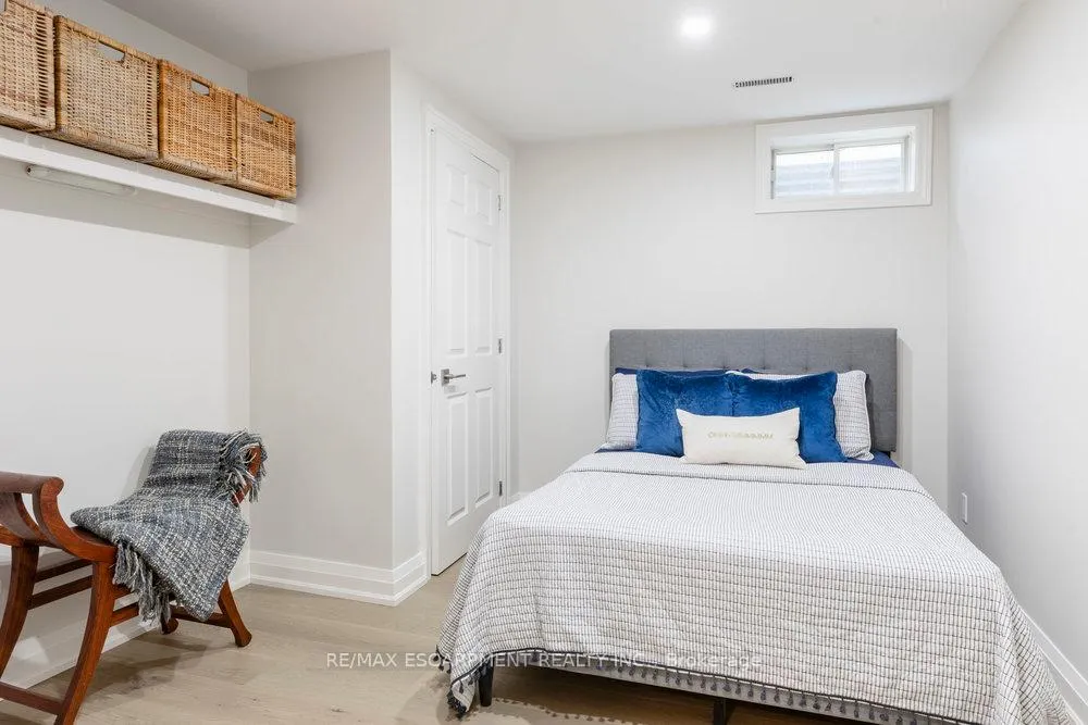 Photo 36 of 84 Sandollar Drive, Hamilton, Rural Glanbrook — HOMEH