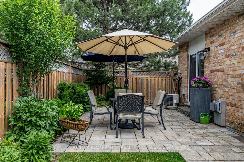 Photo 44 of 84 Sandollar Drive, Hamilton, Rural Glanbrook — HOMEH